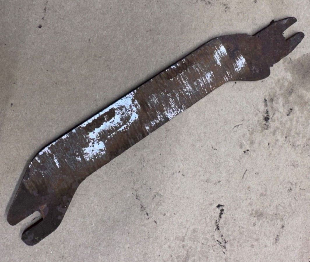 Jeep Wrangler YJ Cherokee XJ Strut Bar Drum Brake OEM Bendix Right Side OEM