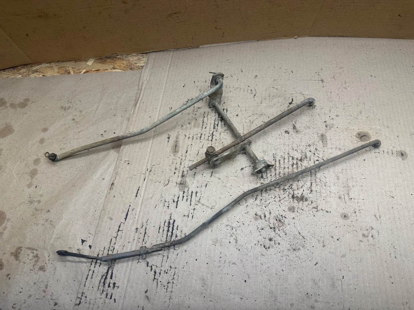 87-90 Jeep Wrangler YJ 4.2L Automatic Transmission Shift Linkage Rod Auto Pivot