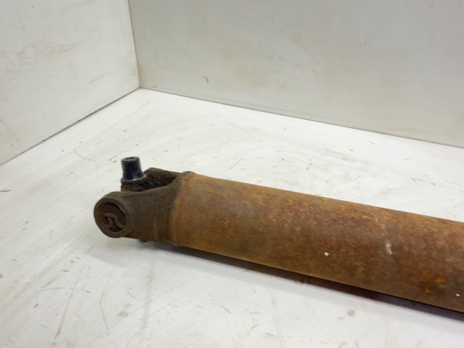 42"-44.5"Jeep FSJ Grand Wagoneer Cherokee J10 J20 Rear Driveshaft Drive Shaft OE