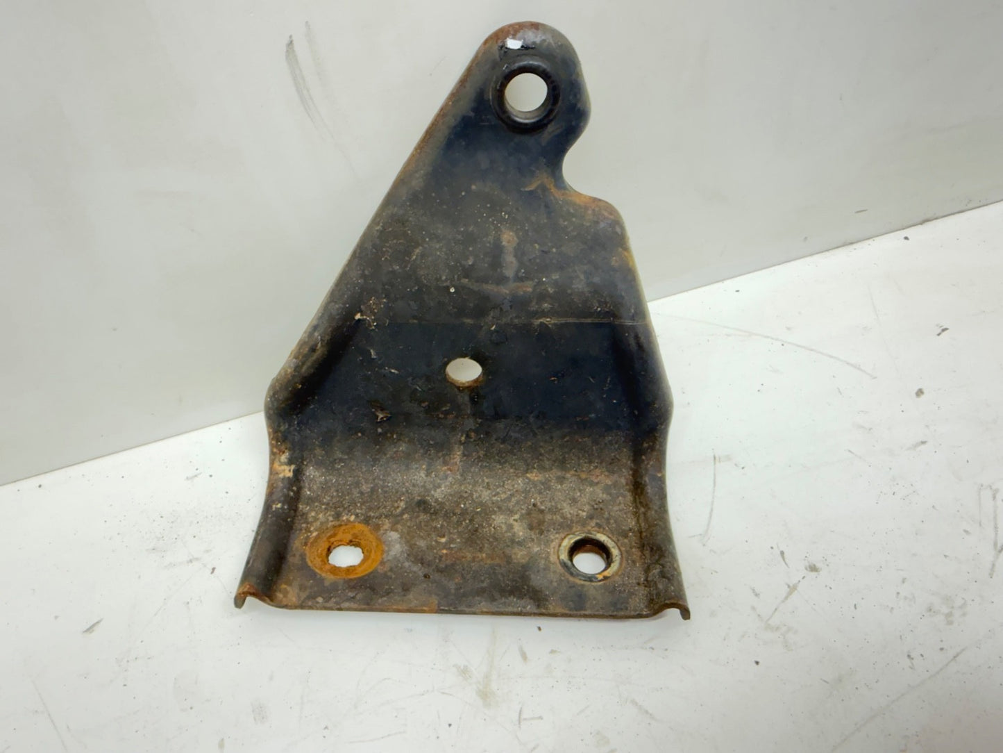 JEEP WRANGLER TJ 97-02 Left REAR Folding Seat Bracket Floor Mount Back Pivot OE