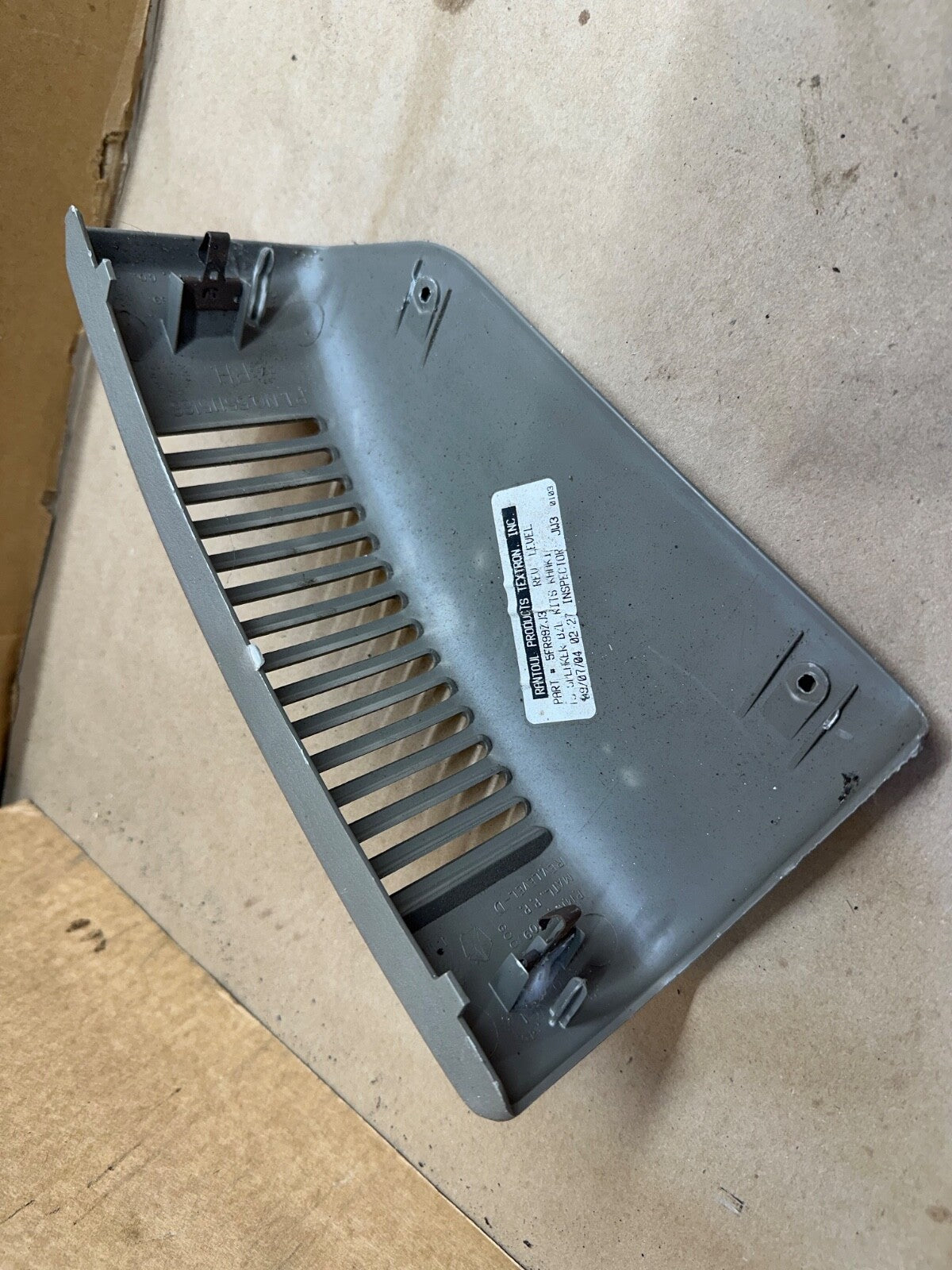 03-06 Jeep Wrangler TJ Dash Speaker Cover Driver RH Khaki Right Passenger