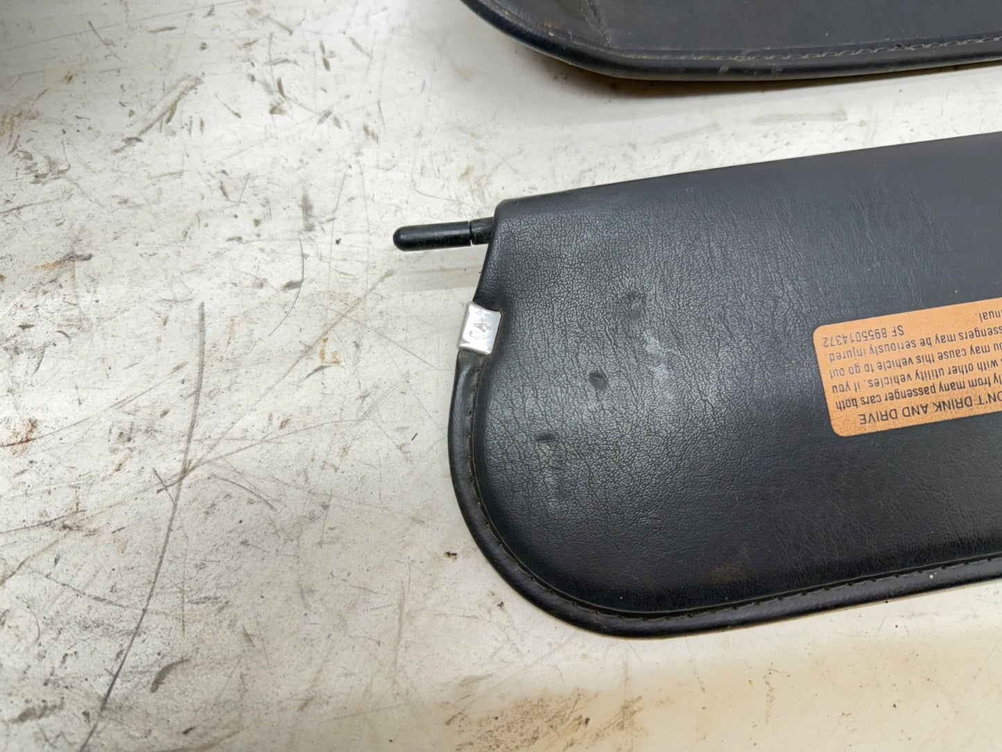 Jeep Wrangler TJ 97-02 OEM Sun Visor Left Right Dark Grey Pair SunVisor Pair Set