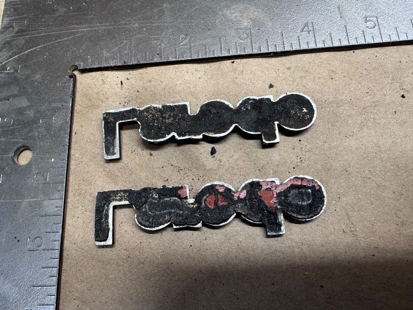 84-96 Jeep Cherokee XJ Laredo Emblem Badge OEM Factory Fender Name Plate Set 2