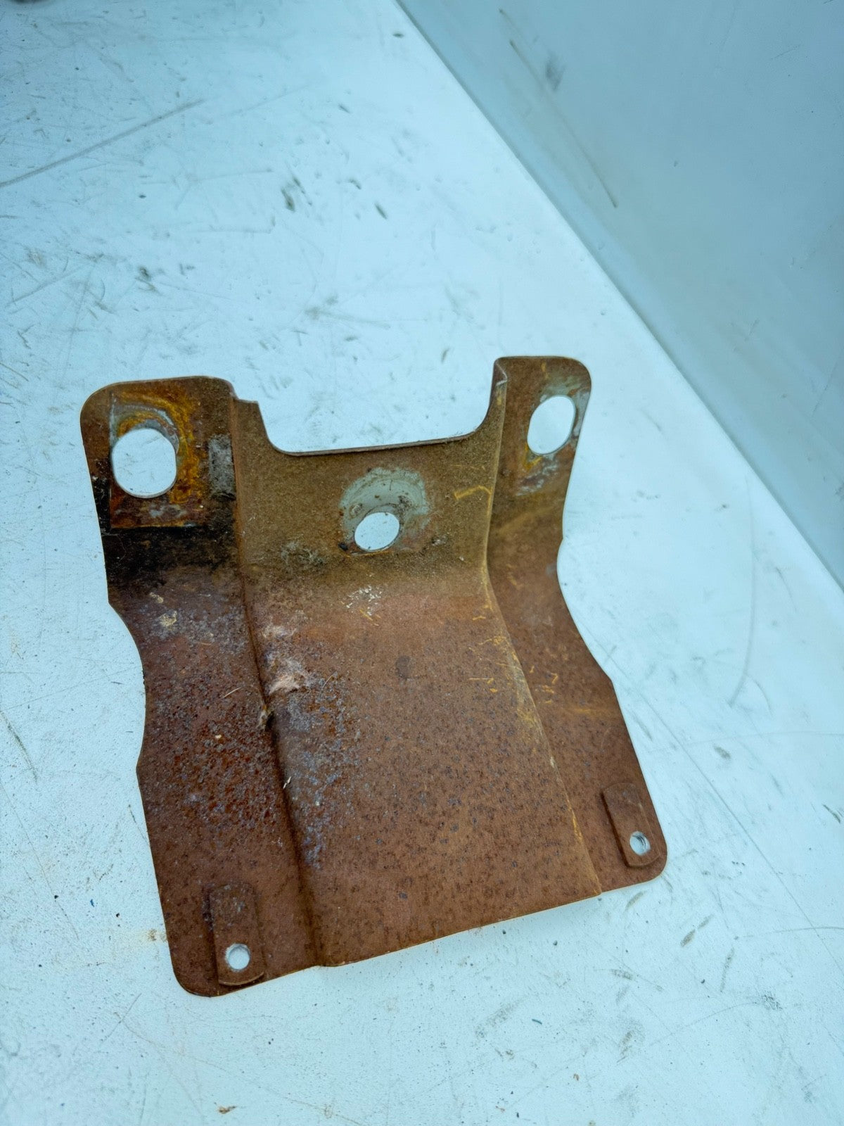 Jeep Wrangler YJ OEM Upper Steering Column Mounting Bracket 87-95 Support Mount