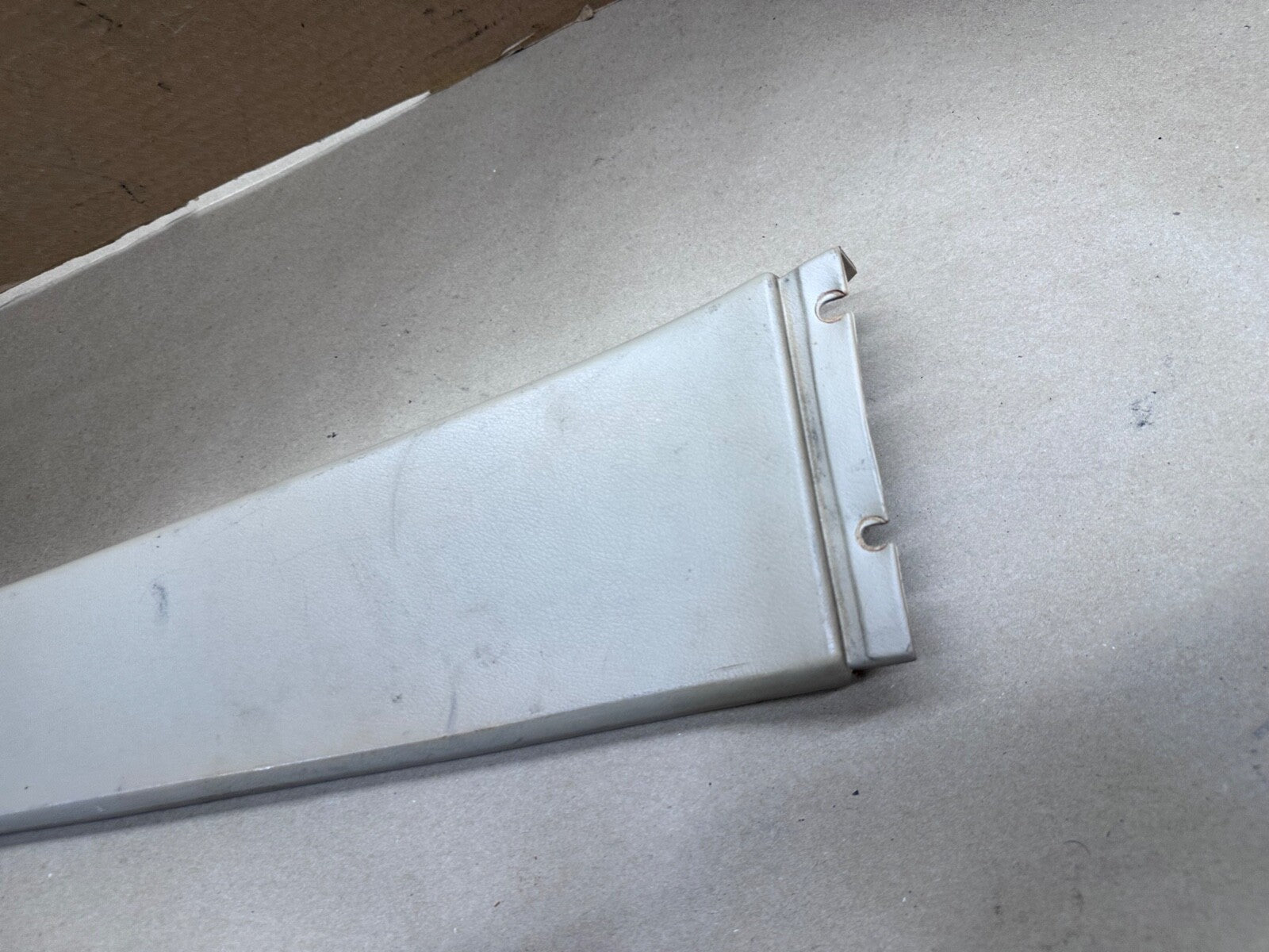 84-96 Jeep Cherokee XJ Passenger Side C Pillar Trim 4 Door RH Right Rear Tan OEM