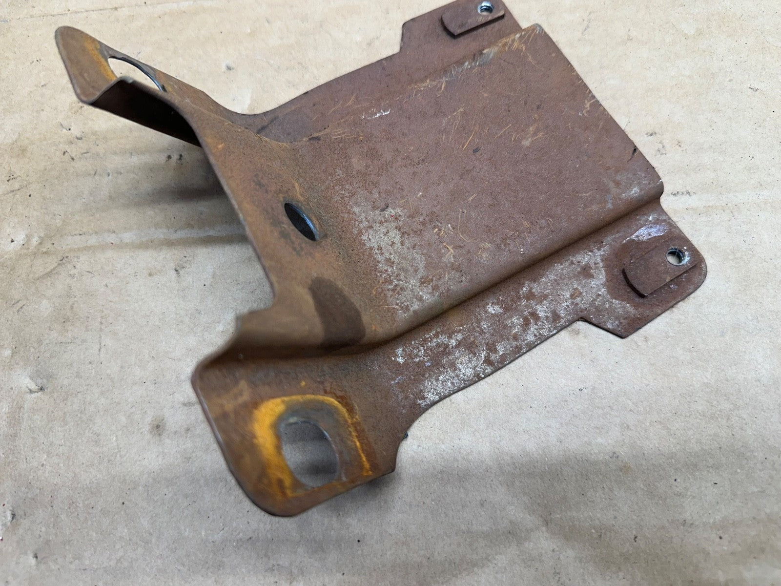 Jeep Wrangler YJ OEM Upper Steering Column Mounting Bracket 87-95 Support Mount