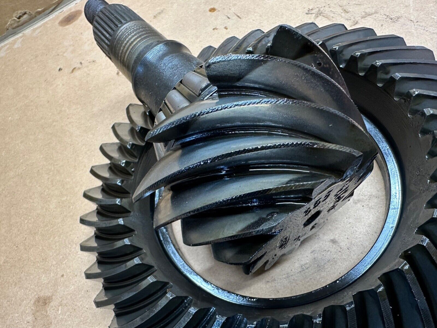 Ford Mustang Explorer Ford 8.8 Rear Axle 3.55 Ring Pinion Factory Gears Gear OEM