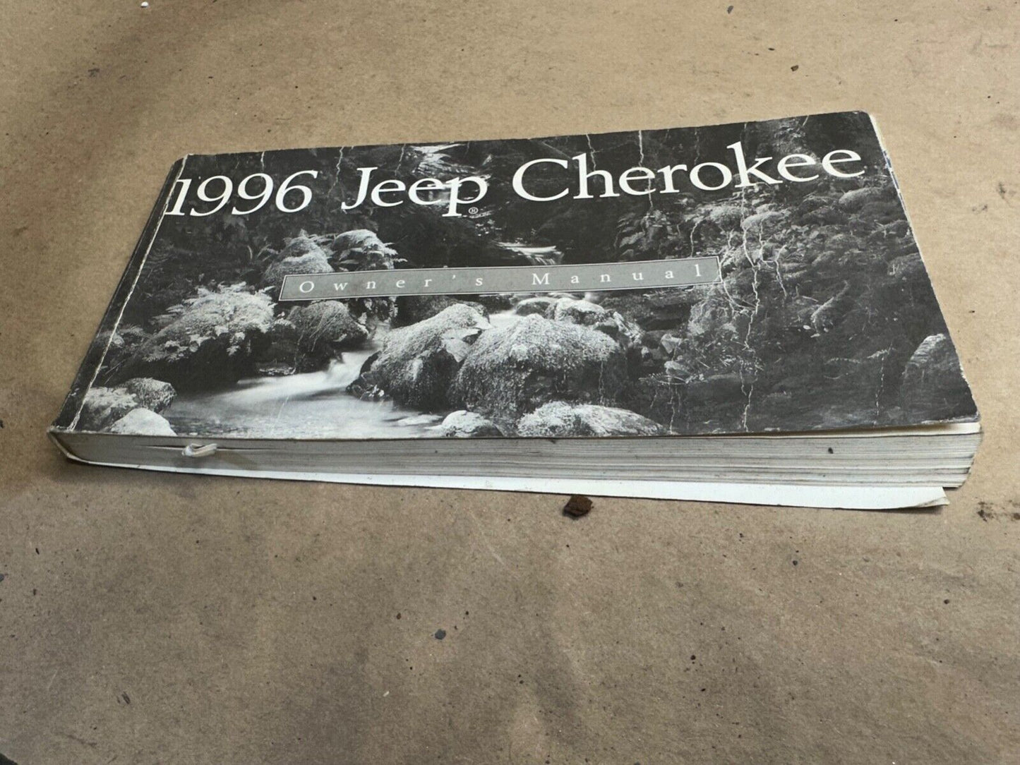 1996 Jeep Cherokee XJ Owner's Manual User Guide Reference Owners Book OEM 96