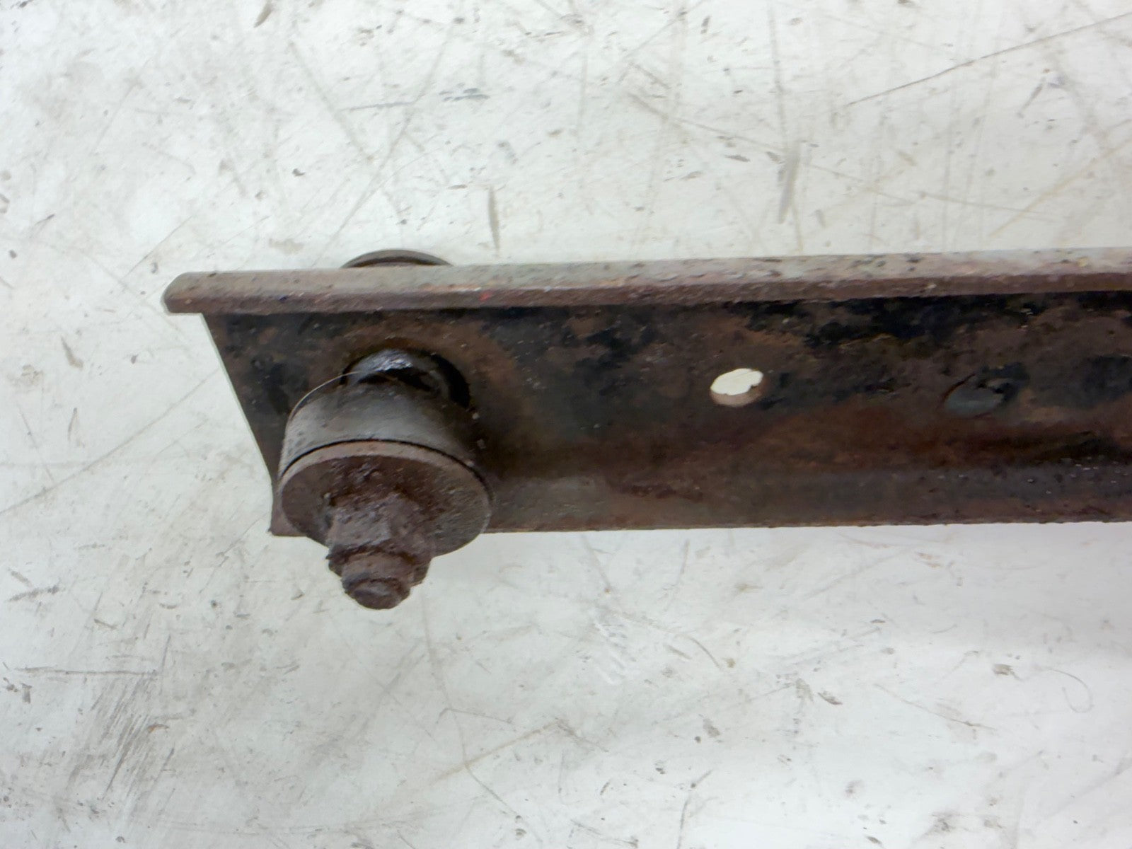 Jeep Wrangler YJ 87-95 2.5 4 Cyl AX5 Manual Transmission Mount Bracket Free Ship