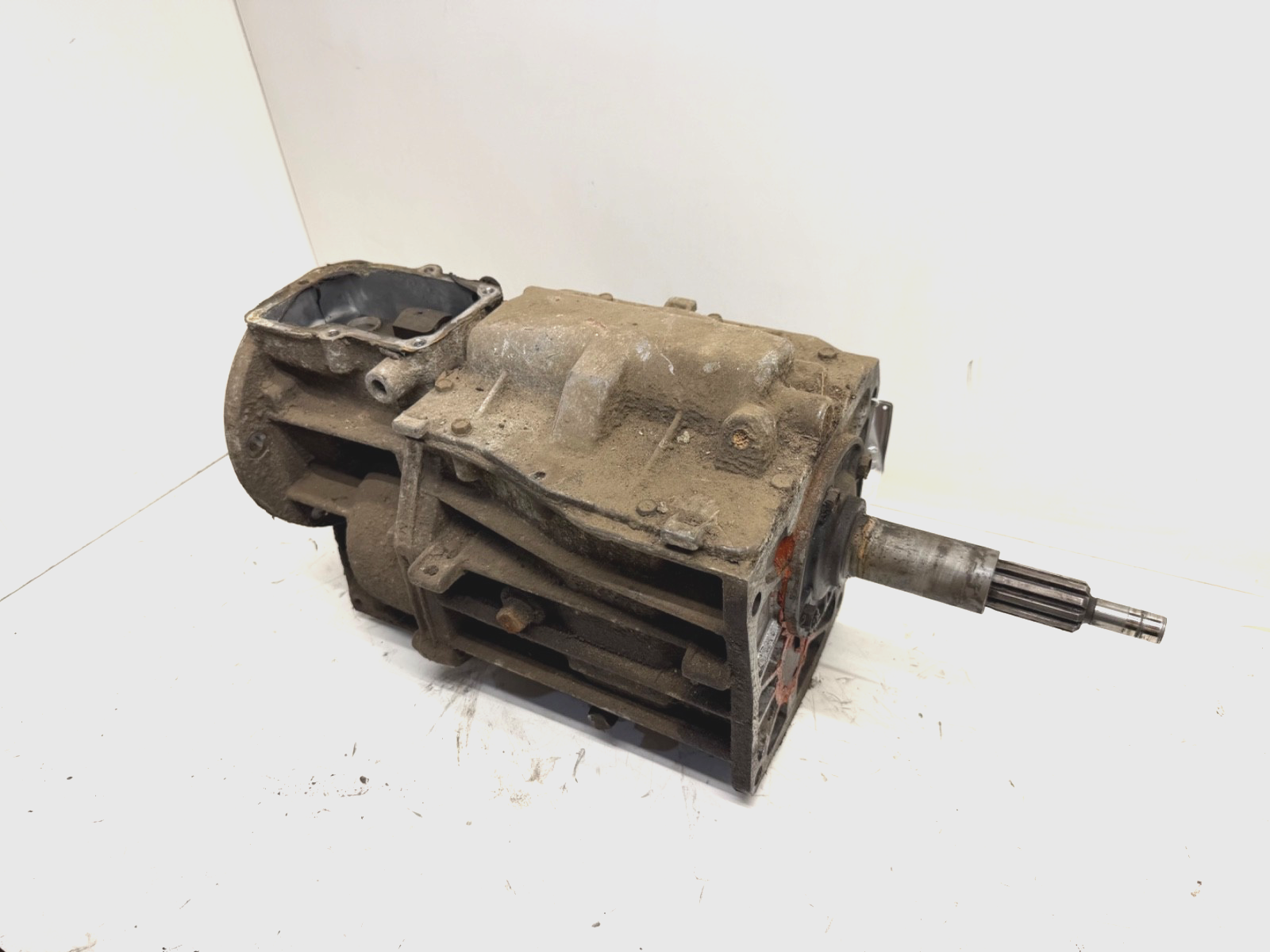 80-86 Jeep CJ T5 Manual Transmission CJ5 CJ7 5 speed 10 Spline OEM 6 cylinder