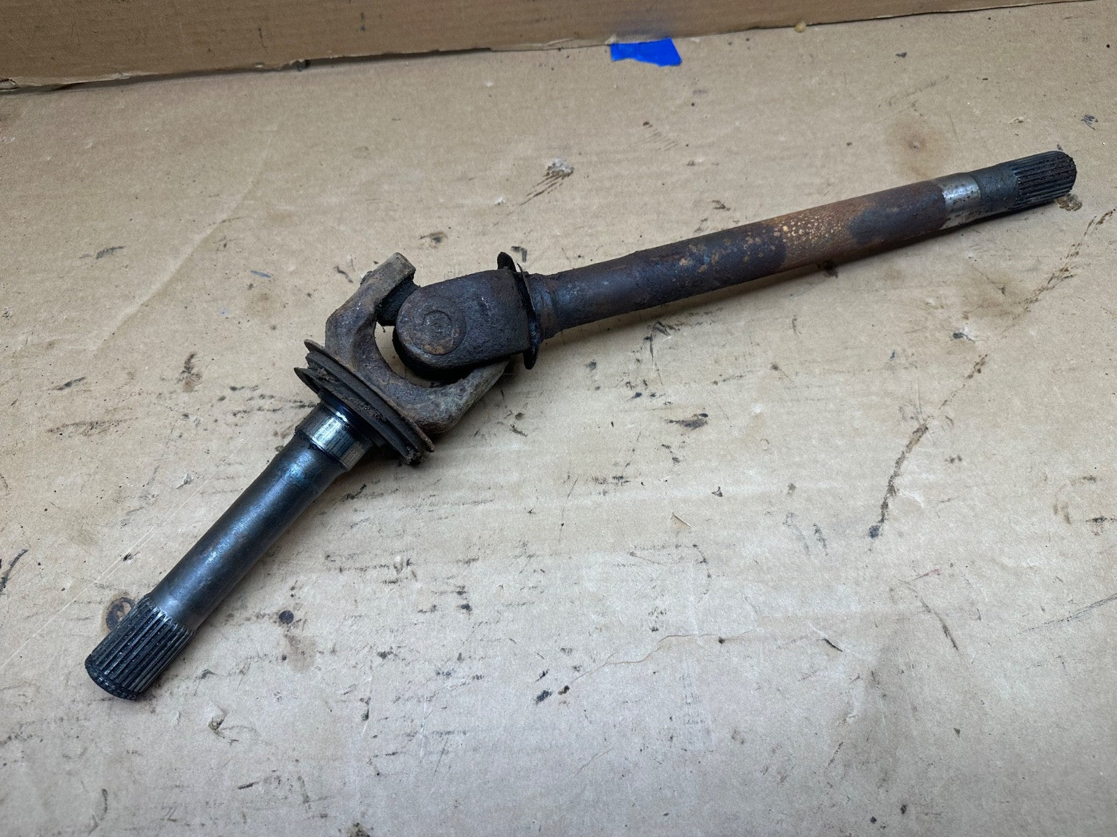 82-86 Jeep CJ 5 7 8 Dana 30 Wide Track Passenger Side Axle Shaft Track SHORT RF