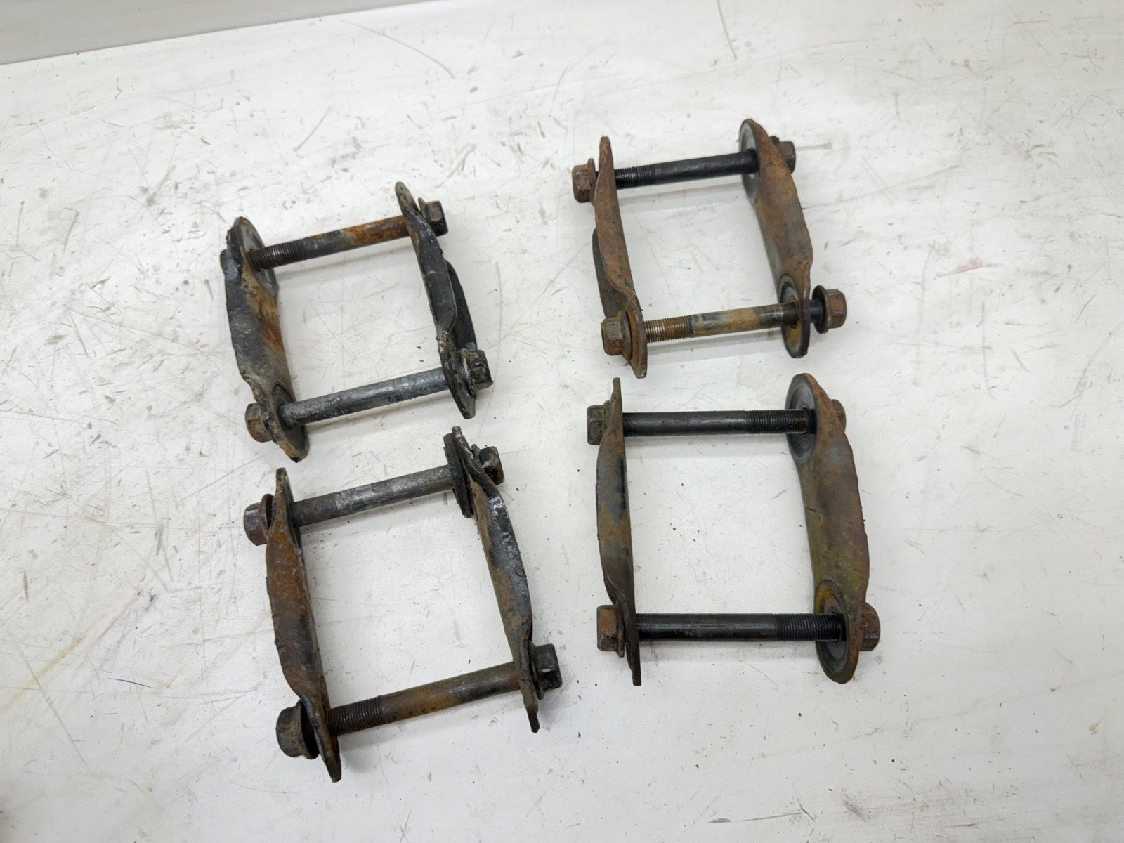 87-95 Jeep Wrangler YJ Shackles Shackle Front Rear Leaf Spring OEM Factory Stock