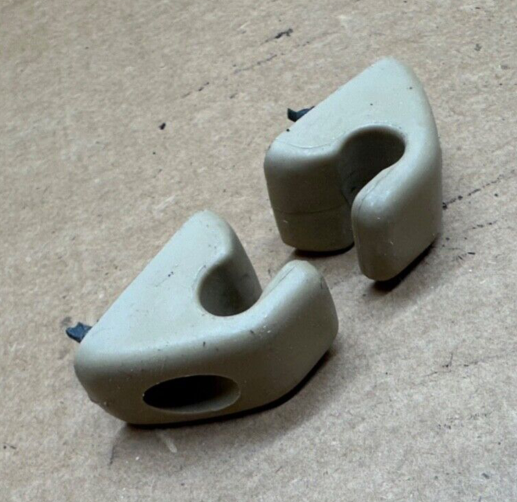 97-01 Jeep Cherokee XJ OEM Sun Visor Retaining Clips Pair Beige W/ Hardware Tan