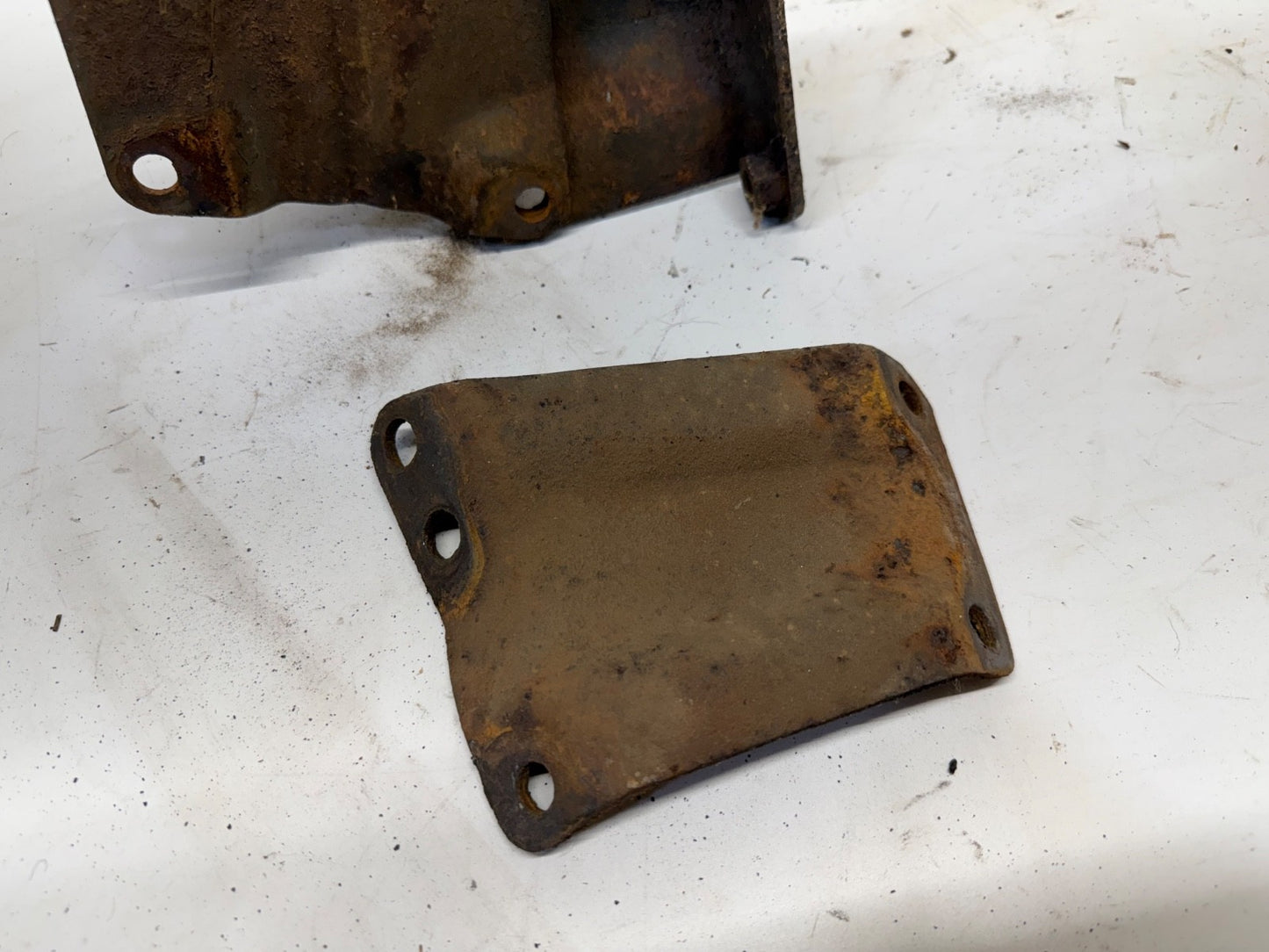 JEEP CJ5 CJ7 CJ8 72-86 Manual Steering Box BRACKETS ONLY CJ 5 7 8 BRACKET OEM