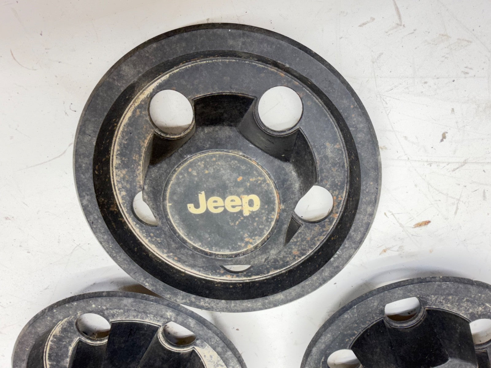 3 - Jeep Cherokee XJ Wrangler YJ 84-01 Factory Black Center Cap Wheel Hub 5 Bolt