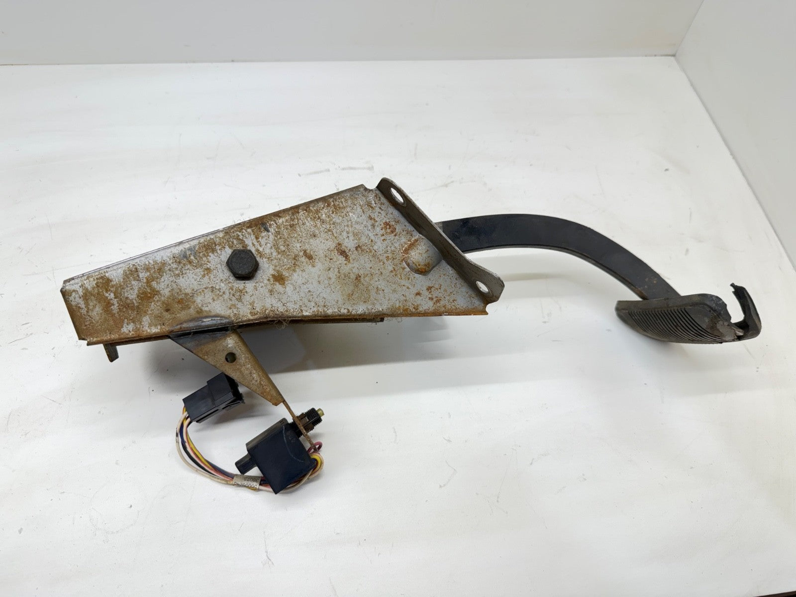 91-95 Jeep Cherokee XJ Brake Pedal Assembly Automatic OEM Auto Break Petal 94 93