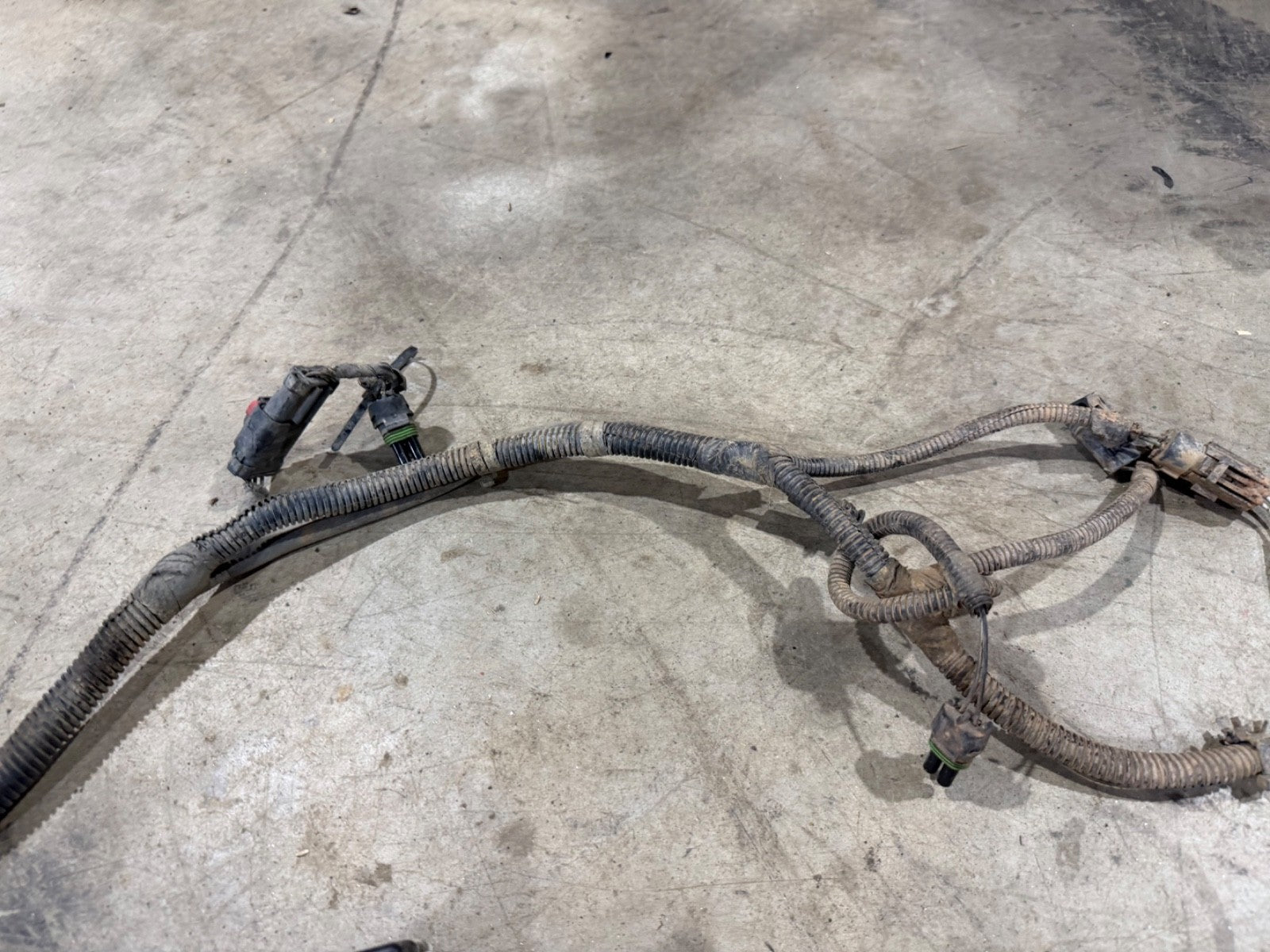 97 Jeep Wrangler TJ 1997 2.5L 4-Cylinder Manual ENGINE Wiring Harness NO A/C 2.5
