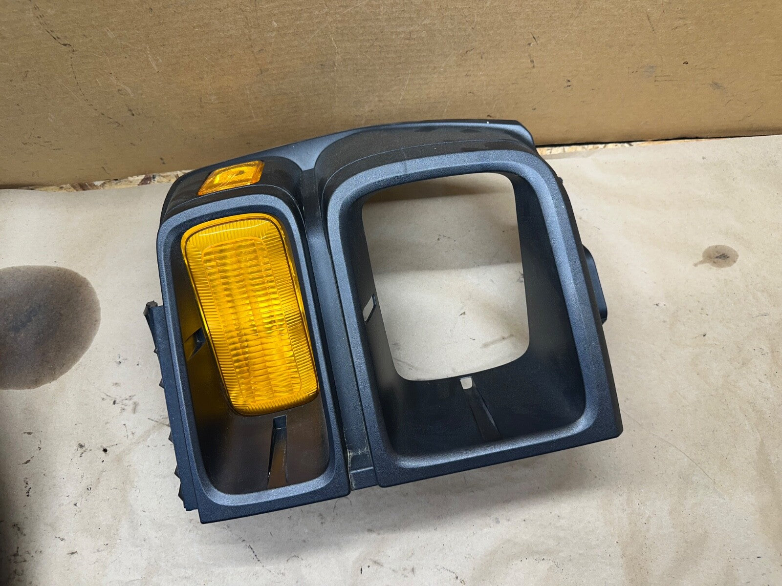 08-12 FORD E150 Headlight Trim Bezel Left Driver 44ZH-1933 LH E250 E350 OEM L