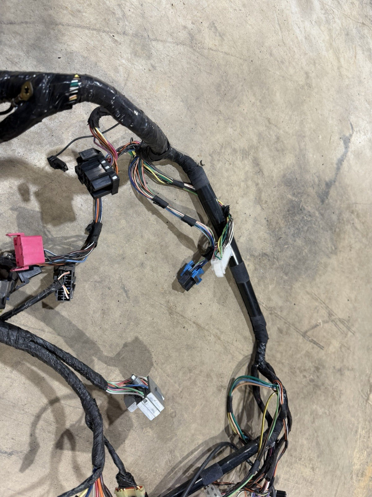 95 1995 JEEP CHEROKEE XJ DASH WIRE HARNESS FUSE BOX RELAYS 4.0L AT Wiring Panel