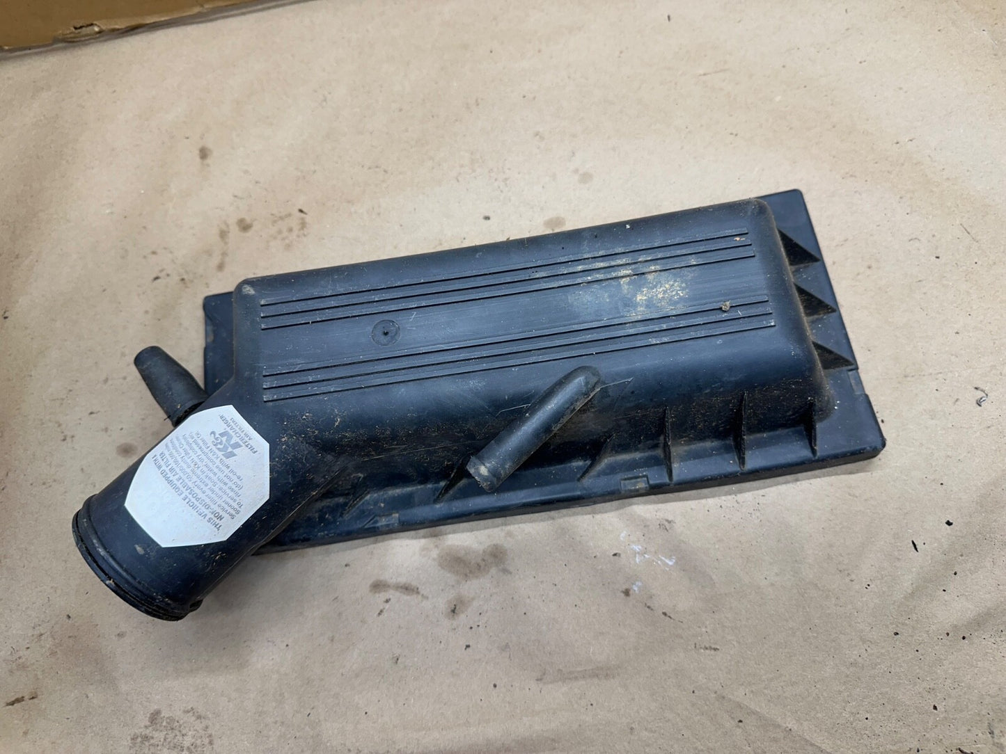 91-95 Jeep Wrangler YJ LID ONLY for Air Box 4.0L 2.5L Air Cleaner Housing OEM