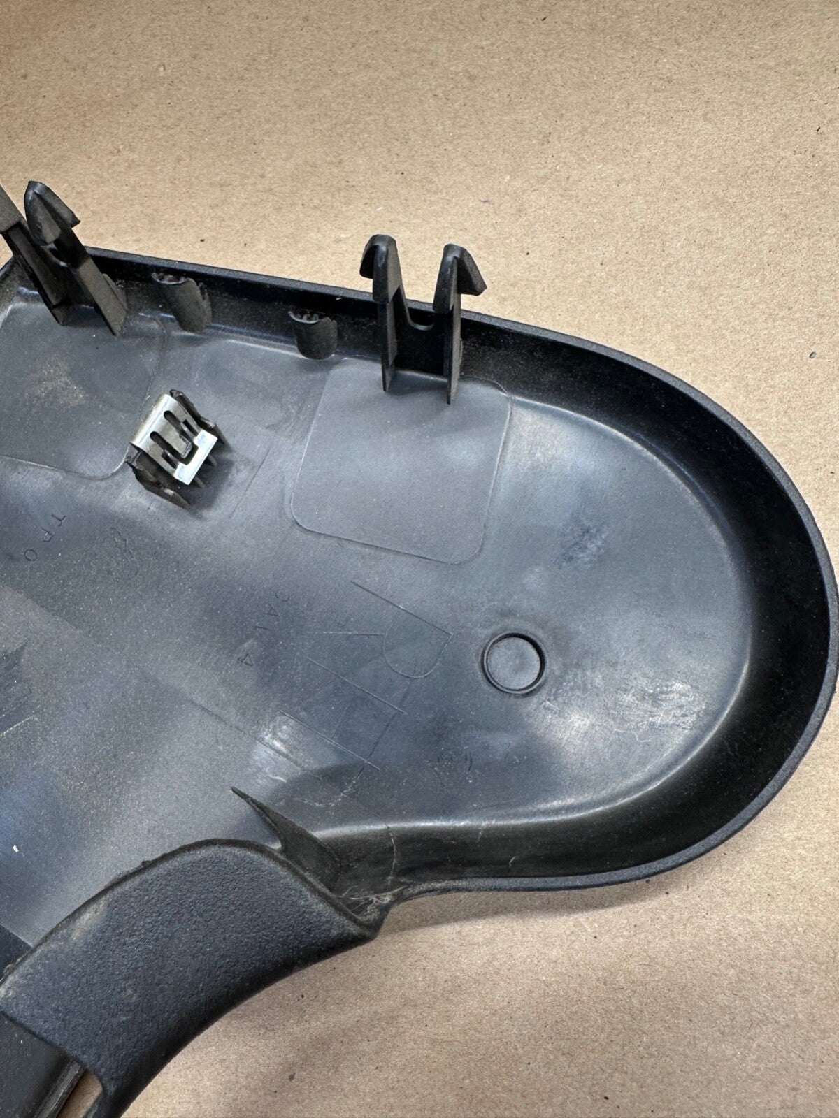 2007-2013 Chevy Silverado GMC Right Passenger Front Seat Side Buckle Trim Cover 