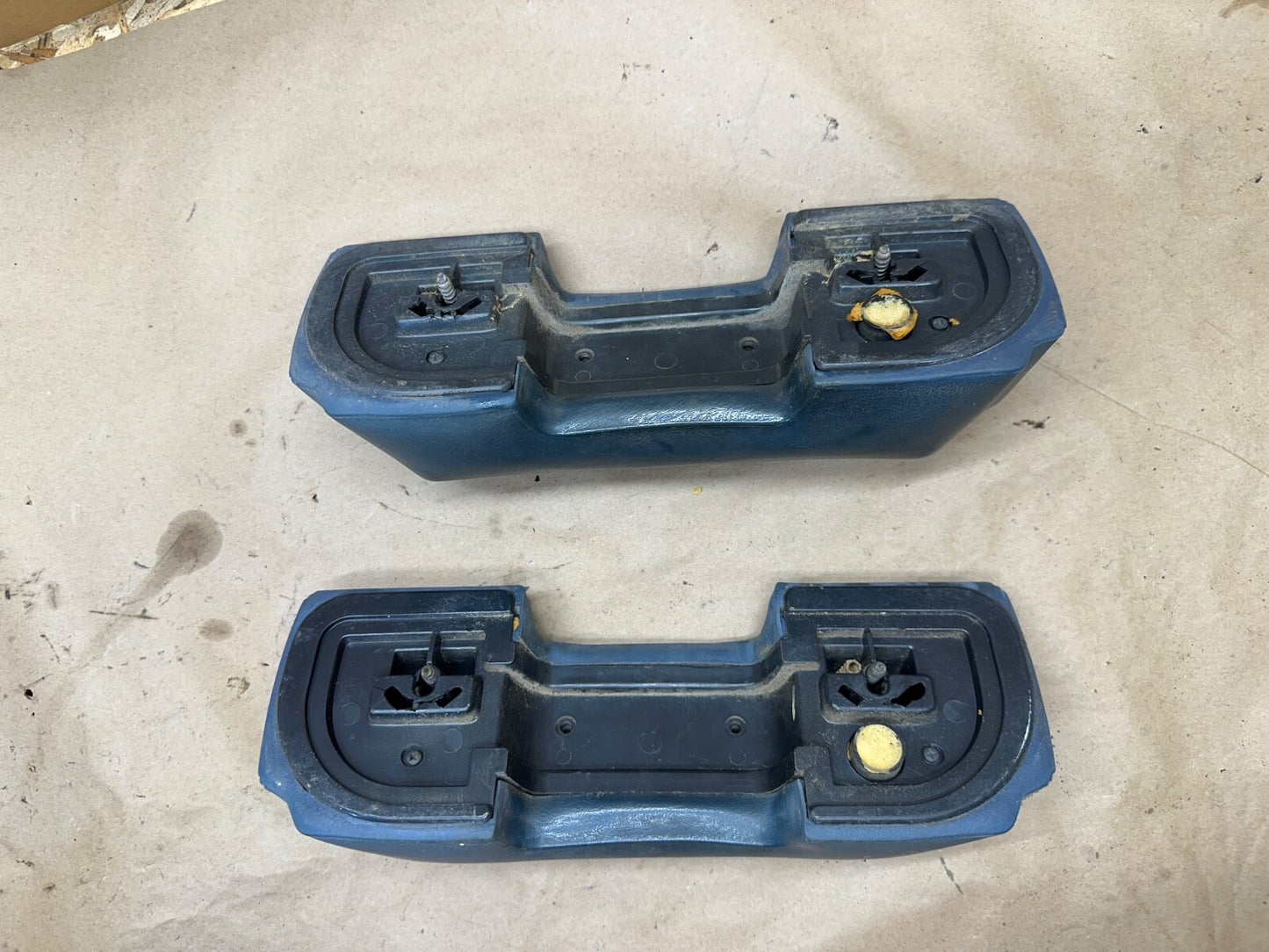 Jeep J Truck Cherokee SJ FSJ 75-80 Blue Front Interior Door Handle Arm Rest Pair