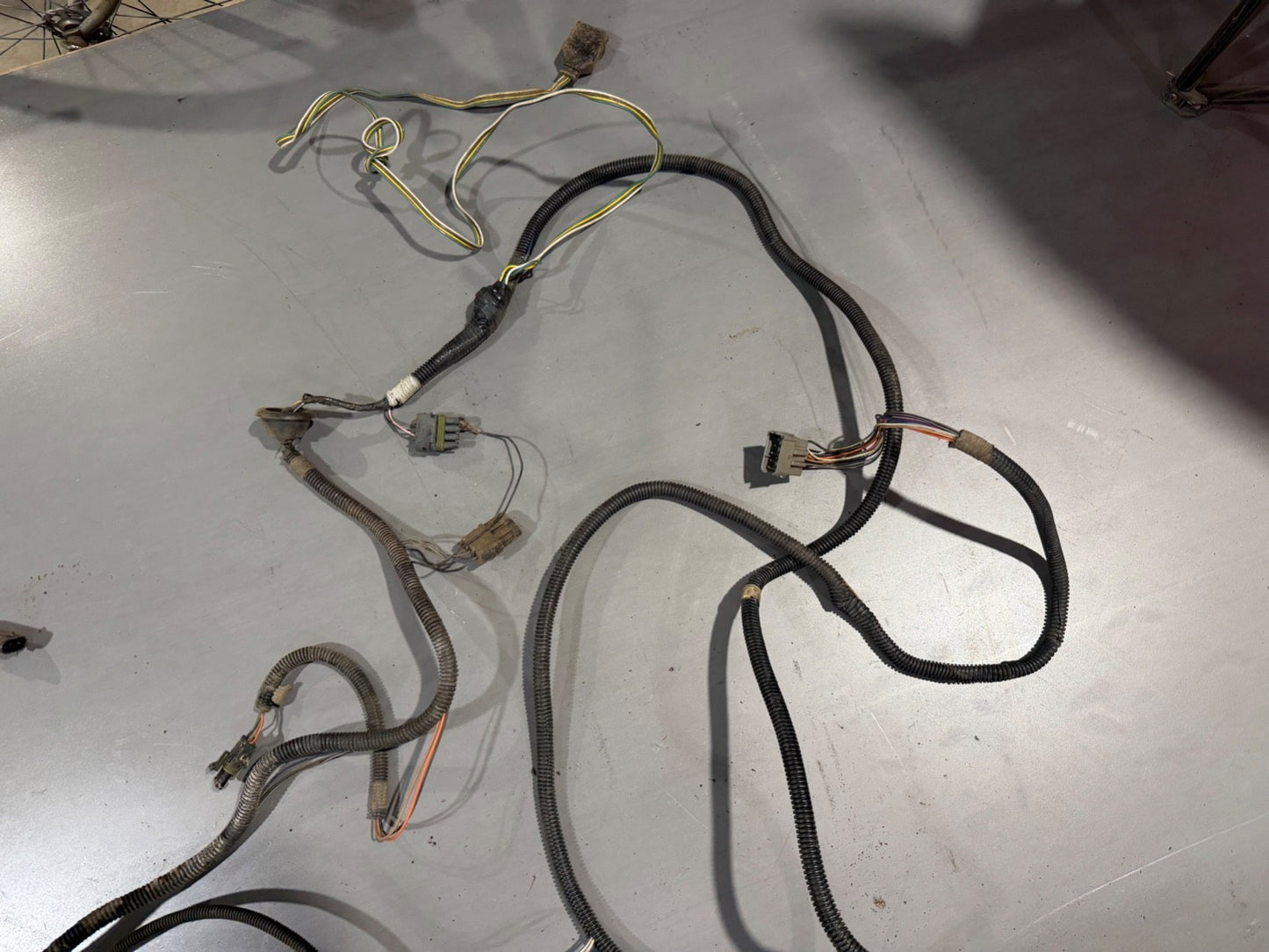 87-90 Jeep Wrangler YJ BODY HARNESS Rear Tail Fuel Pump Wiring Loom OEM