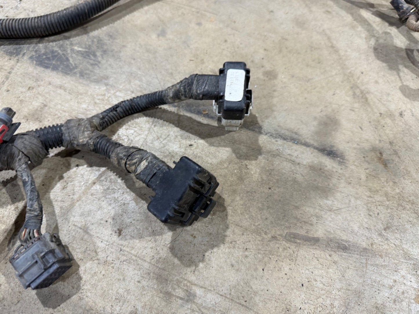 97 Jeep Wrangler TJ 1997 2.5L 4-Cylinder Manual ENGINE Wiring Harness NO A/C 2.5