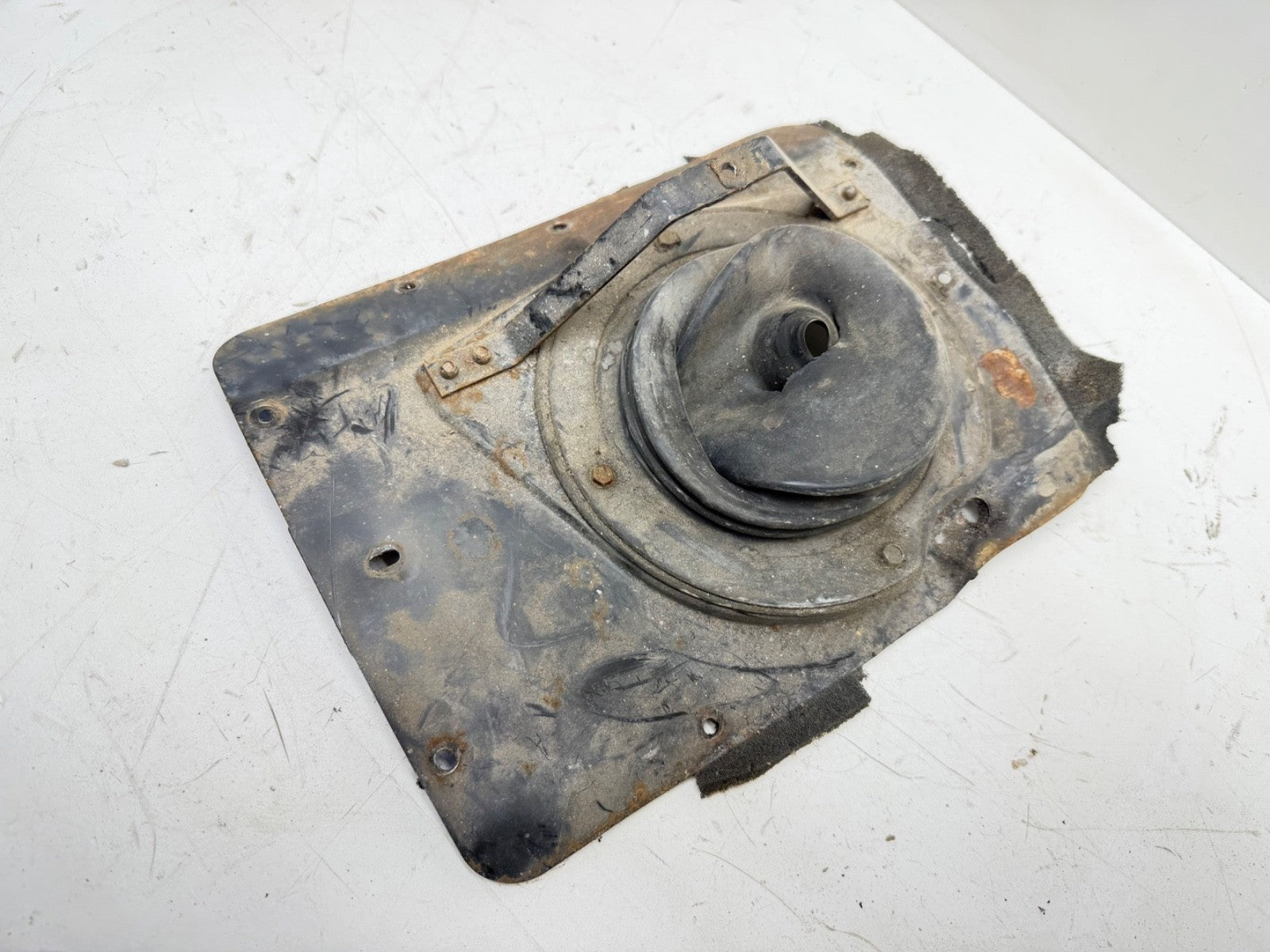 Jeep TJ Wrangler 97-02 Manual Transmission Tunnel Cover Shifter Plate 5spd Trans