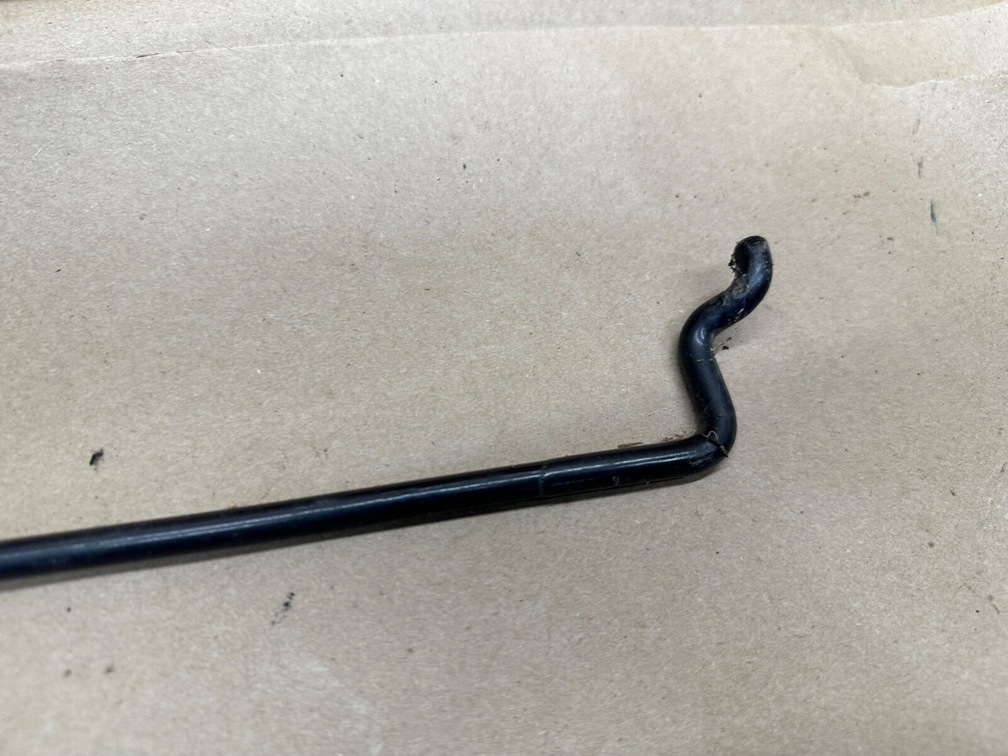 84-01 Jeep Cherokee XJ Hood Prop Rod Support Sport Comanche MJ Bonnet OEM Front