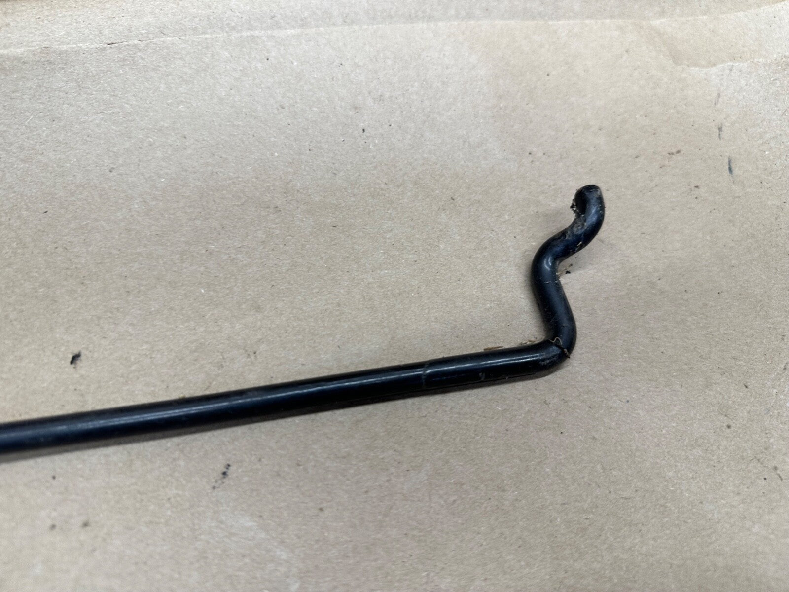 84-01 Jeep Cherokee XJ Hood Prop Rod Support Sport Comanche MJ Bonnet OEM Front