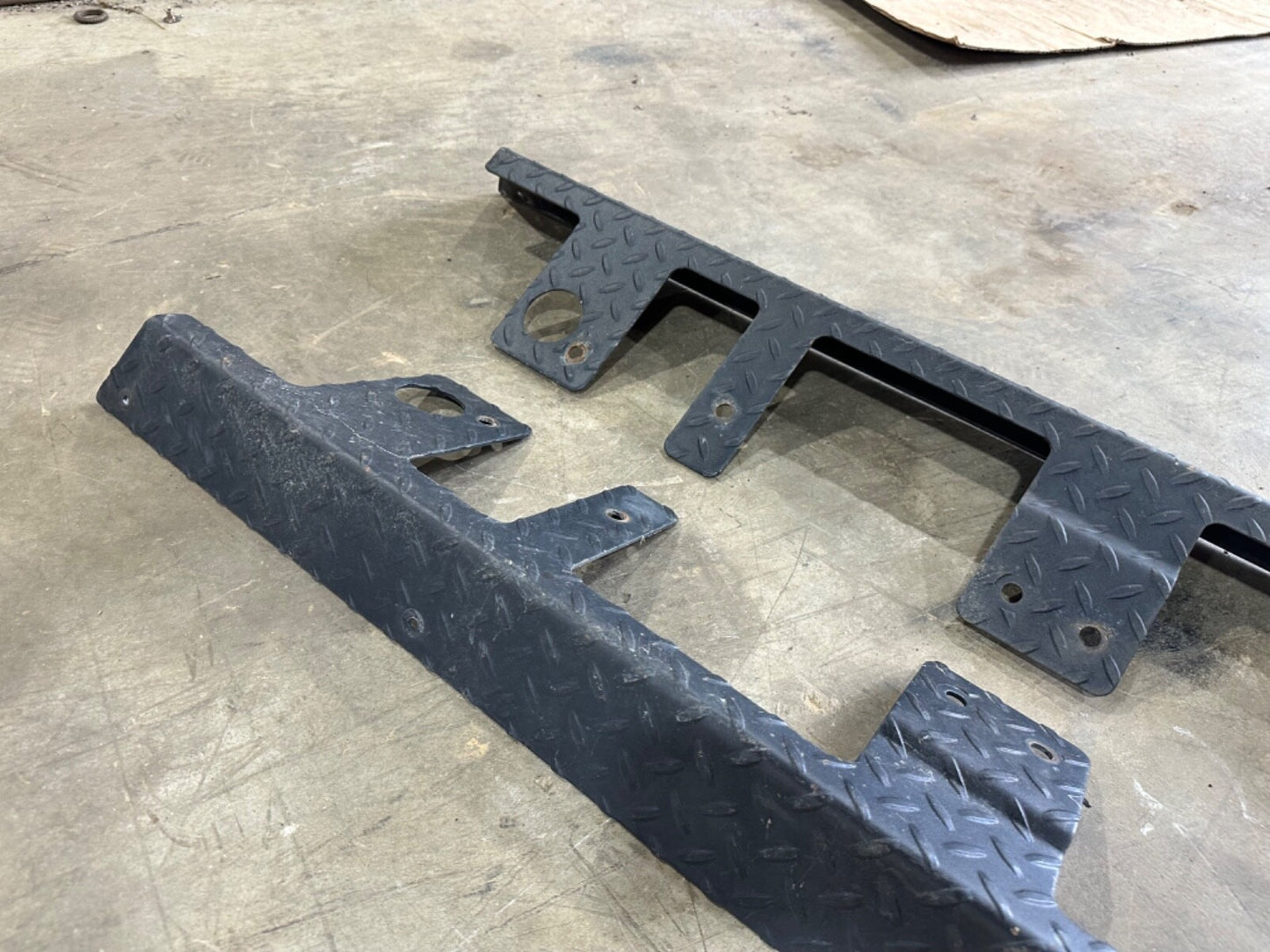 03-06 Jeep Wrangler TJ Rubicon OEM Black Rocker Guard Slider Pair Rock Trim Side