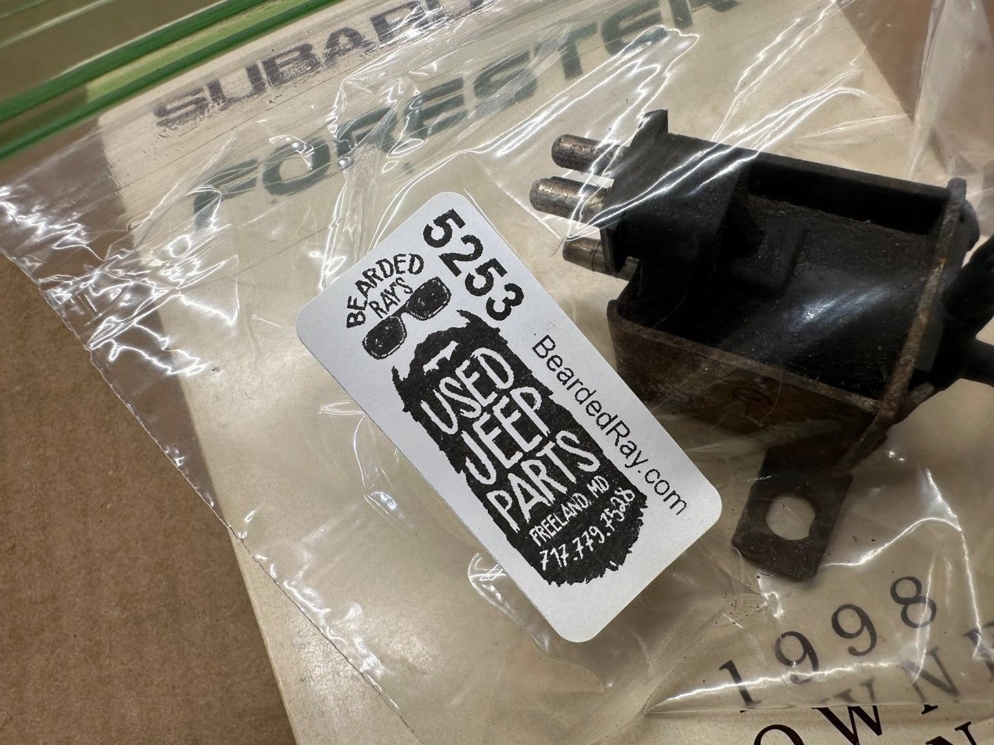 om617 shut off Change Over Valve Mercedes-Benz 220S 280SE 300E 300D 190E