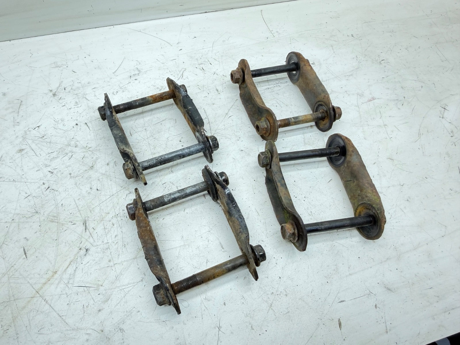 87-95 Jeep Wrangler YJ Shackles Shackle Front Rear Leaf Spring OEM Factory Stock