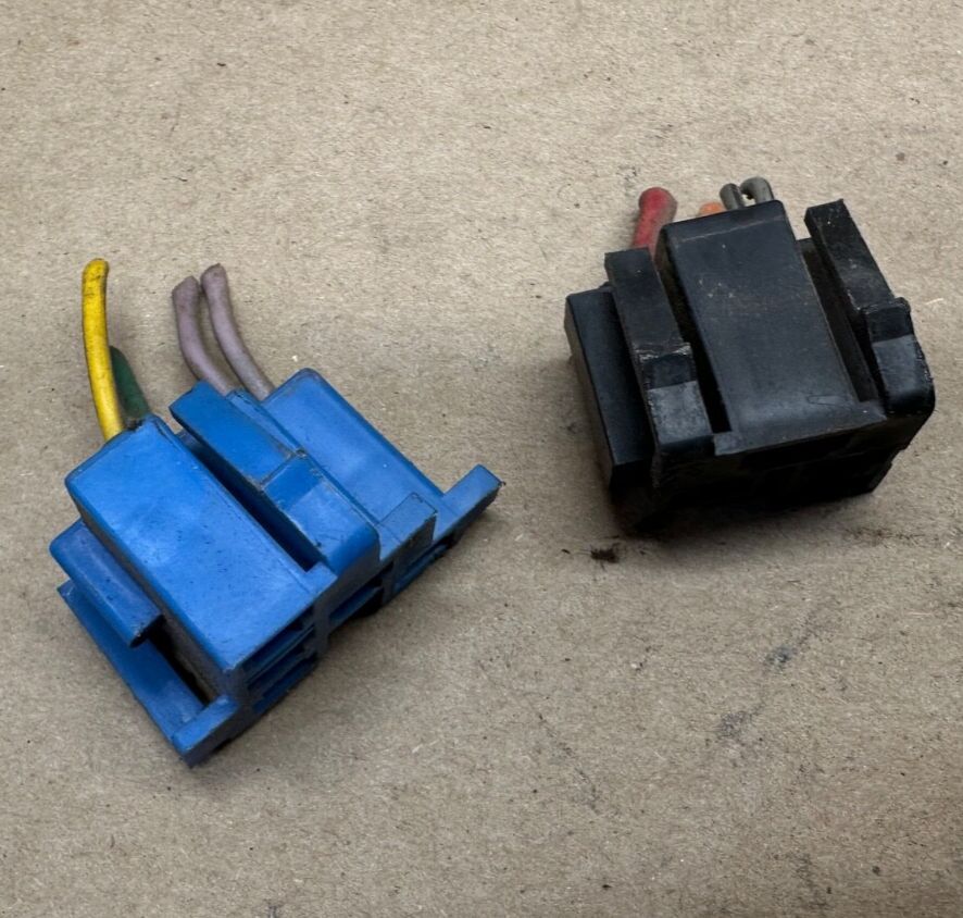 Jeep Wrangler YJ Steering Column Connectors 87-95 WIRING HARNESS Pigtails OEM