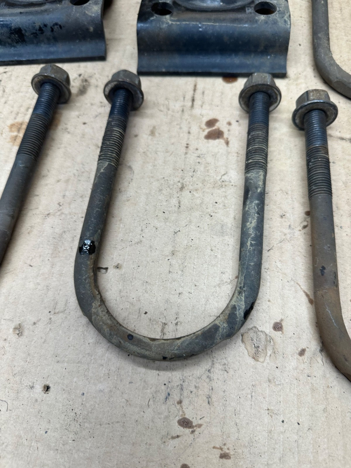 08-24 Ford Rear Leaf Spring U-Bolt Mount Plate F2UZ-5798-A E 150 250 350 Set OEM