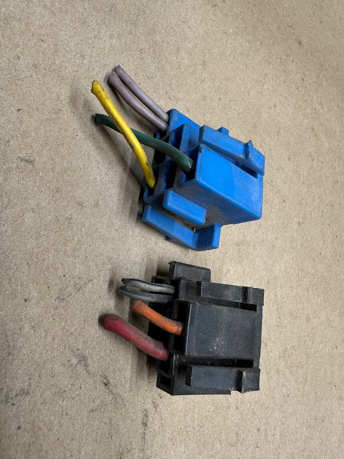 Jeep Wrangler YJ Steering Column Connectors 87-95 WIRING HARNESS Pigtails OEM