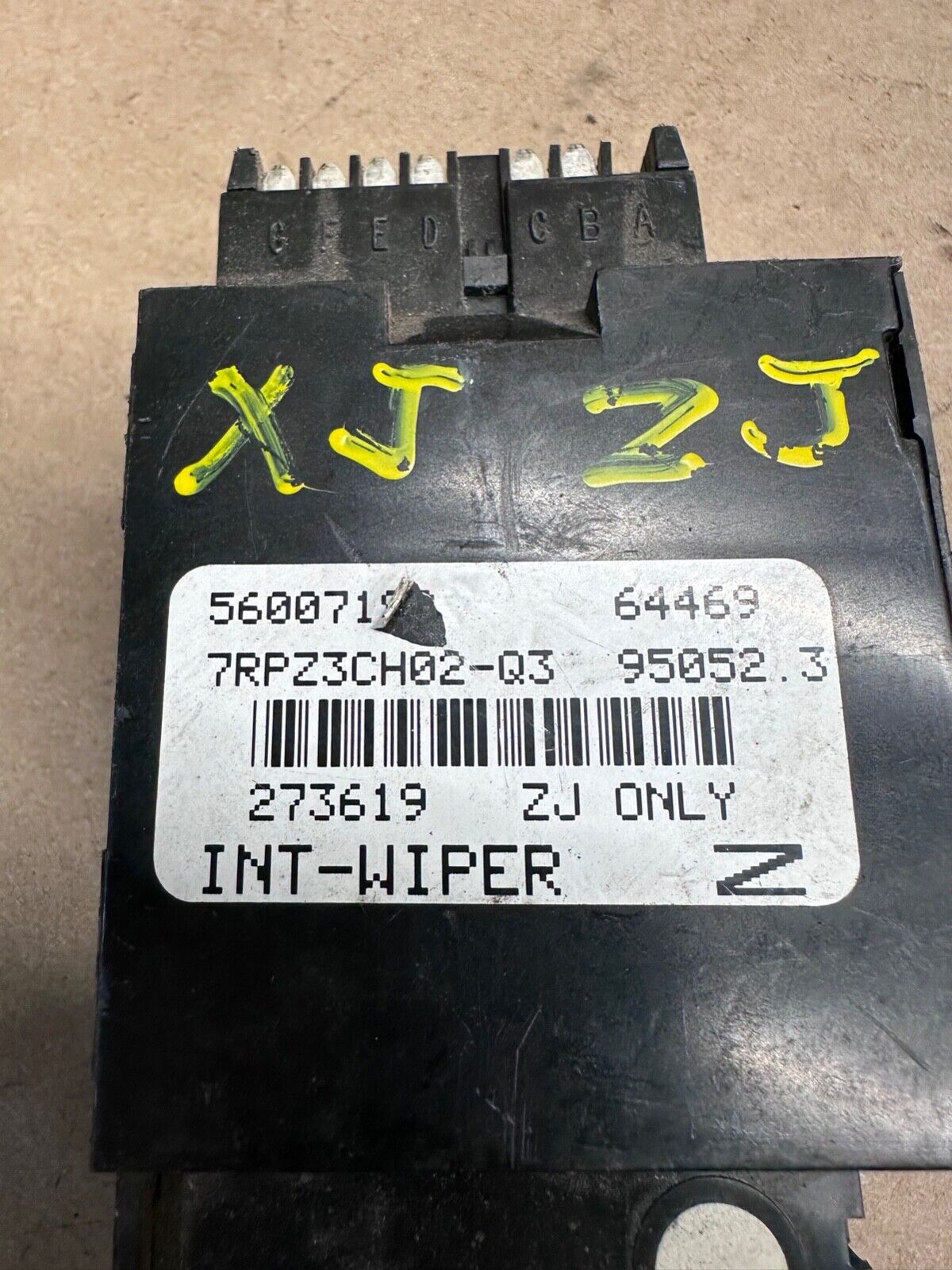 93 94 95 Jeep Grand Cherokee ZJ Intermittent Wiper Relay Delay Module 56007192