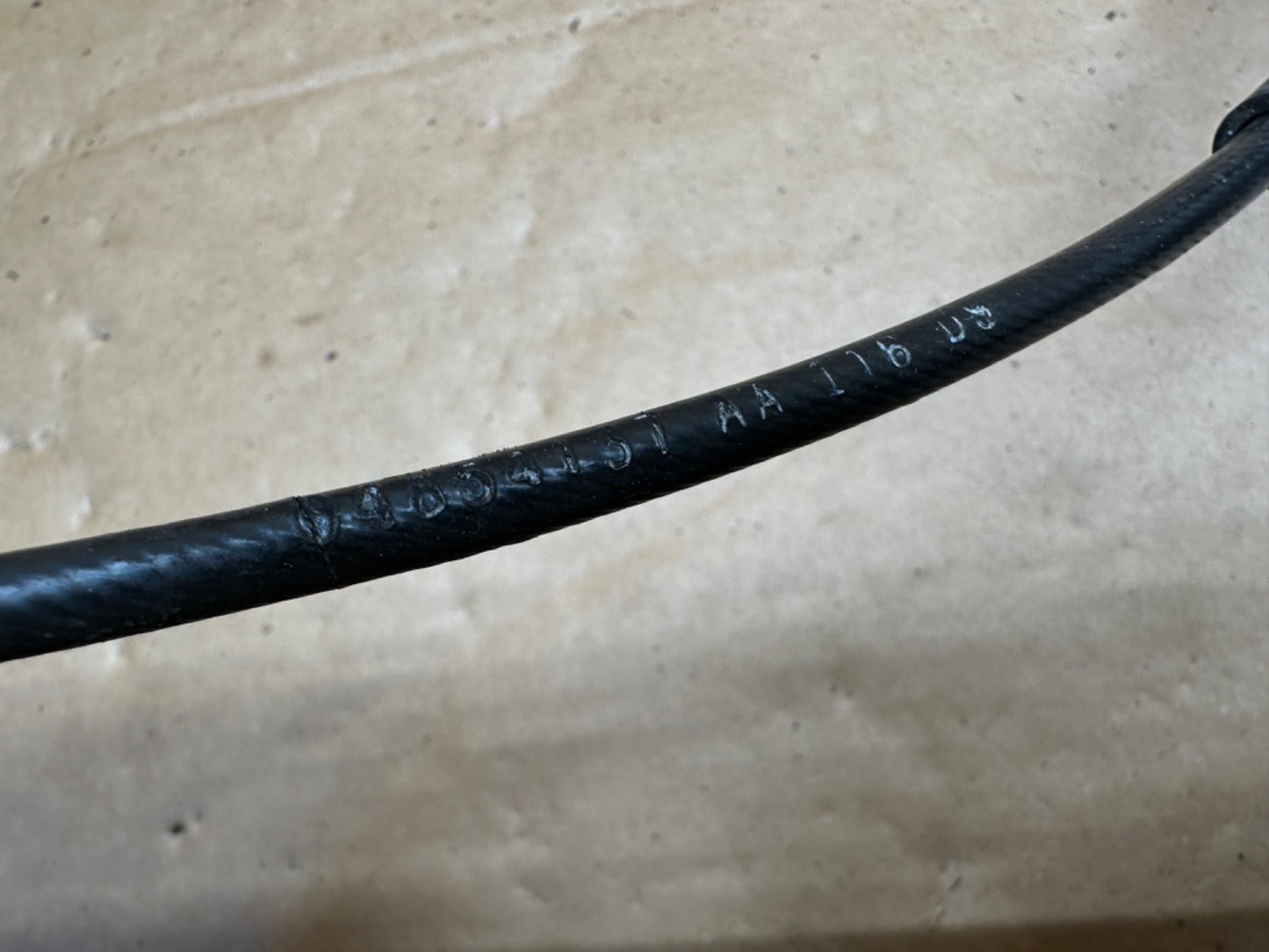 97-06 Jeep TJ Wrangler 4.0L 6 Cylinder or 2.5L Throttle Cable 04854137AA 4.0 2.5
