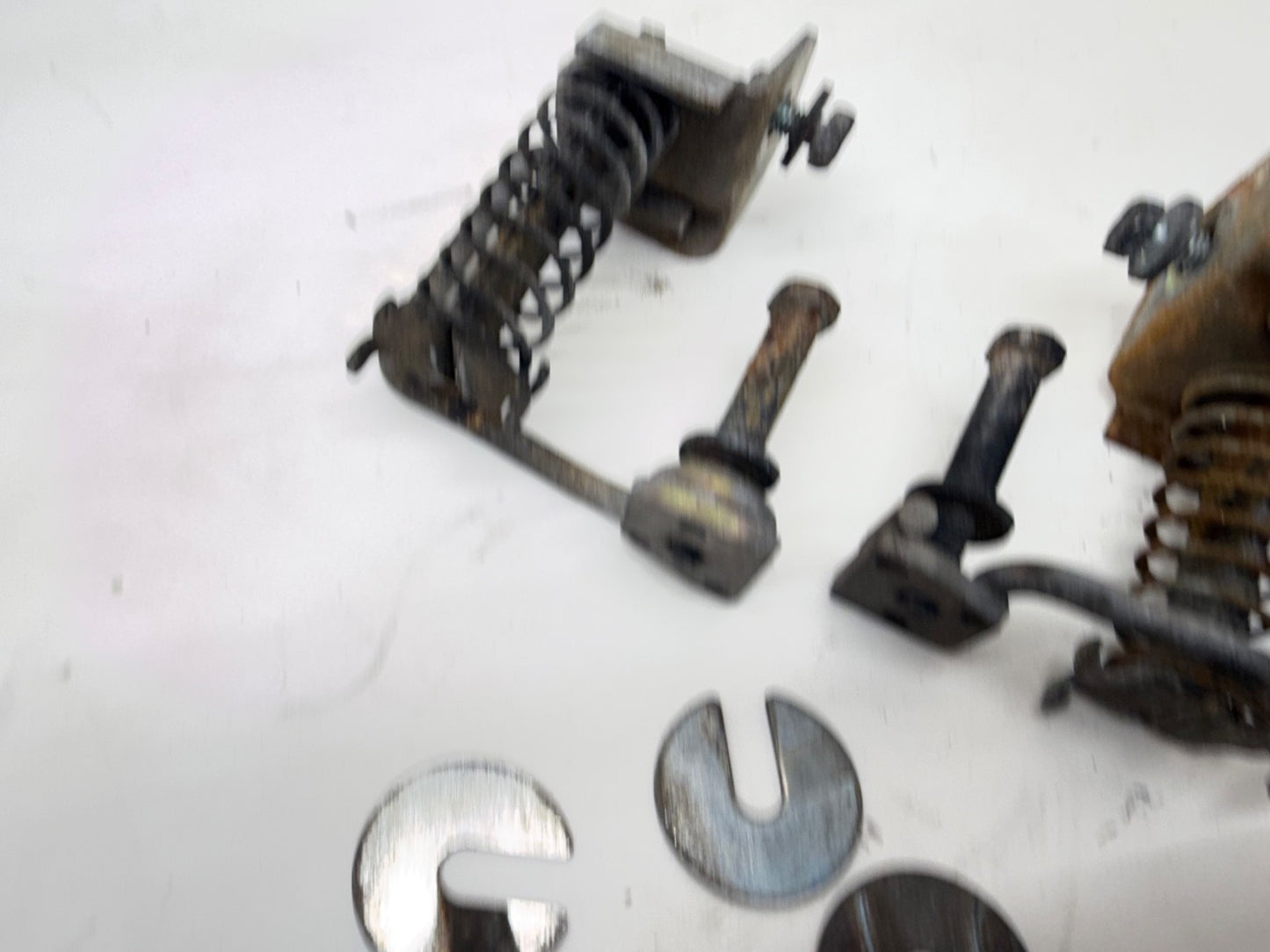 Jeep Cherokee XJ 87-01 Hood Latch Spring Catch Comanche MJ Pop Shim Left Right