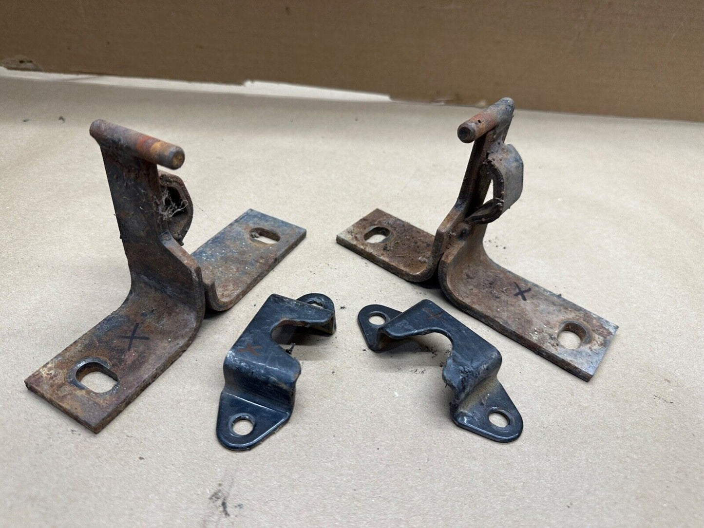 87-95 Jeep YJ Back Seat Brackets Wrangler Rear Compete Set OEM Fold and Tumble