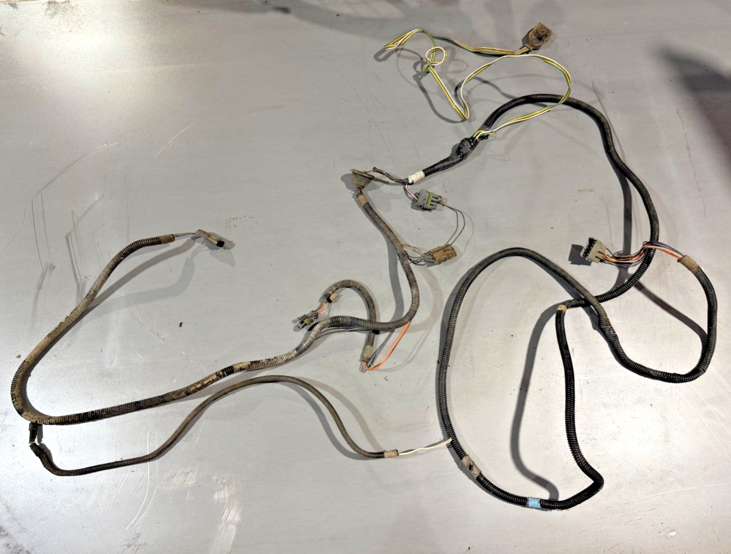 87-90 Jeep Wrangler YJ BODY HARNESS Rear Tail Fuel Pump Wiring Loom OEM