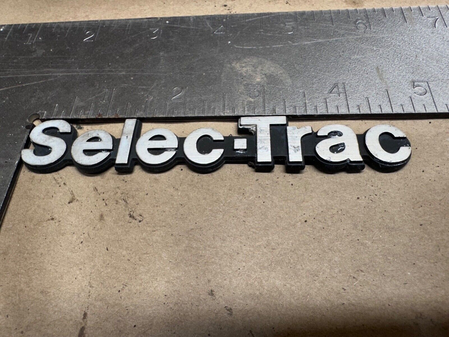 84-01 Jeep Wagoneer Cherokee XJ Selec-Trac Metal Emblem Badge Select Track OEM