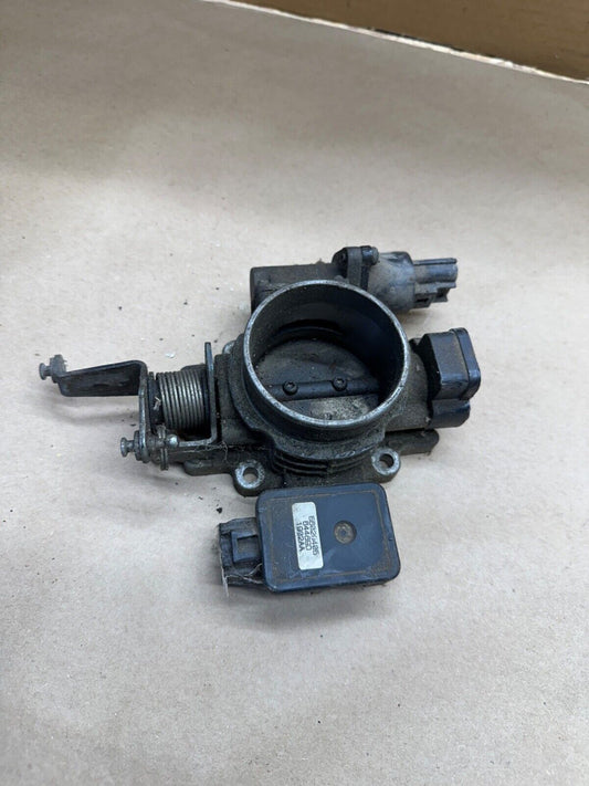 02-04 Jeep Wrangler TJ 4.0L Throttle Body OEM 6 cylinder 4.0 WJ Inline Six