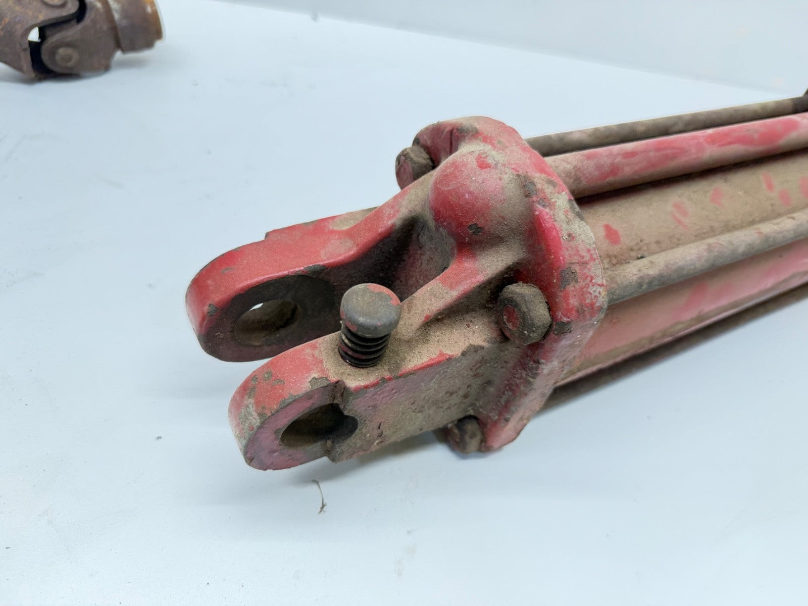 Farmall International 300 330 350 IH Tractor Three Point Hydraulic Cylinder Ram