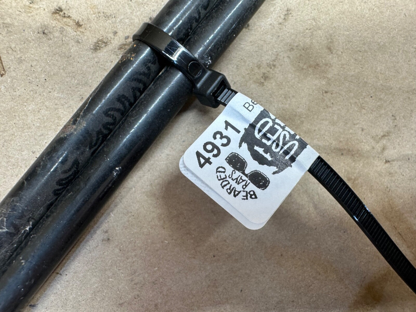 Grille Support Rod Grill to Firewall TUB Black OEM PAIR 97-06 Jeep TJ Wrangler