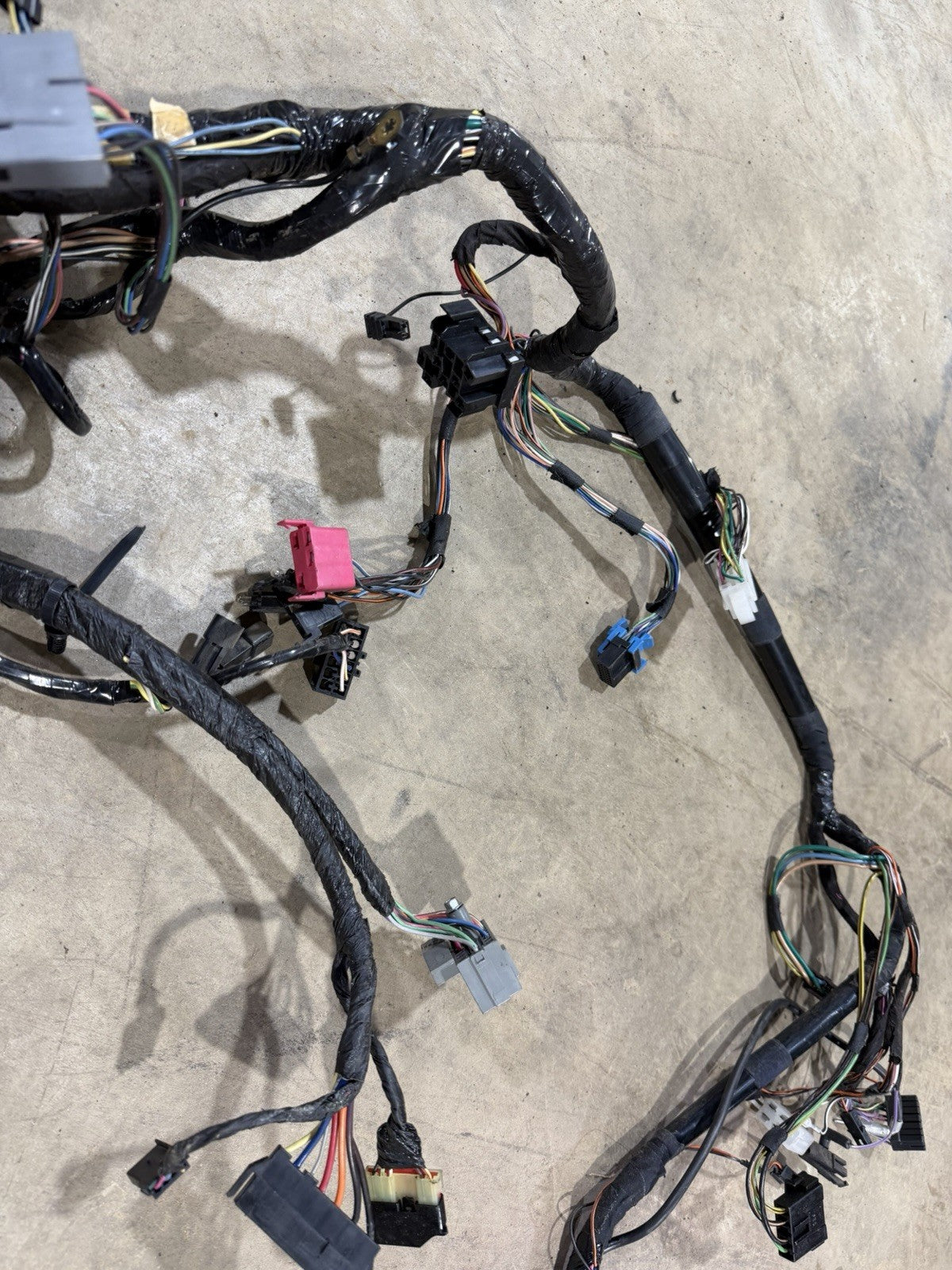 95 1995 JEEP CHEROKEE XJ DASH WIRE HARNESS FUSE BOX RELAYS 4.0L AT Wiring Panel