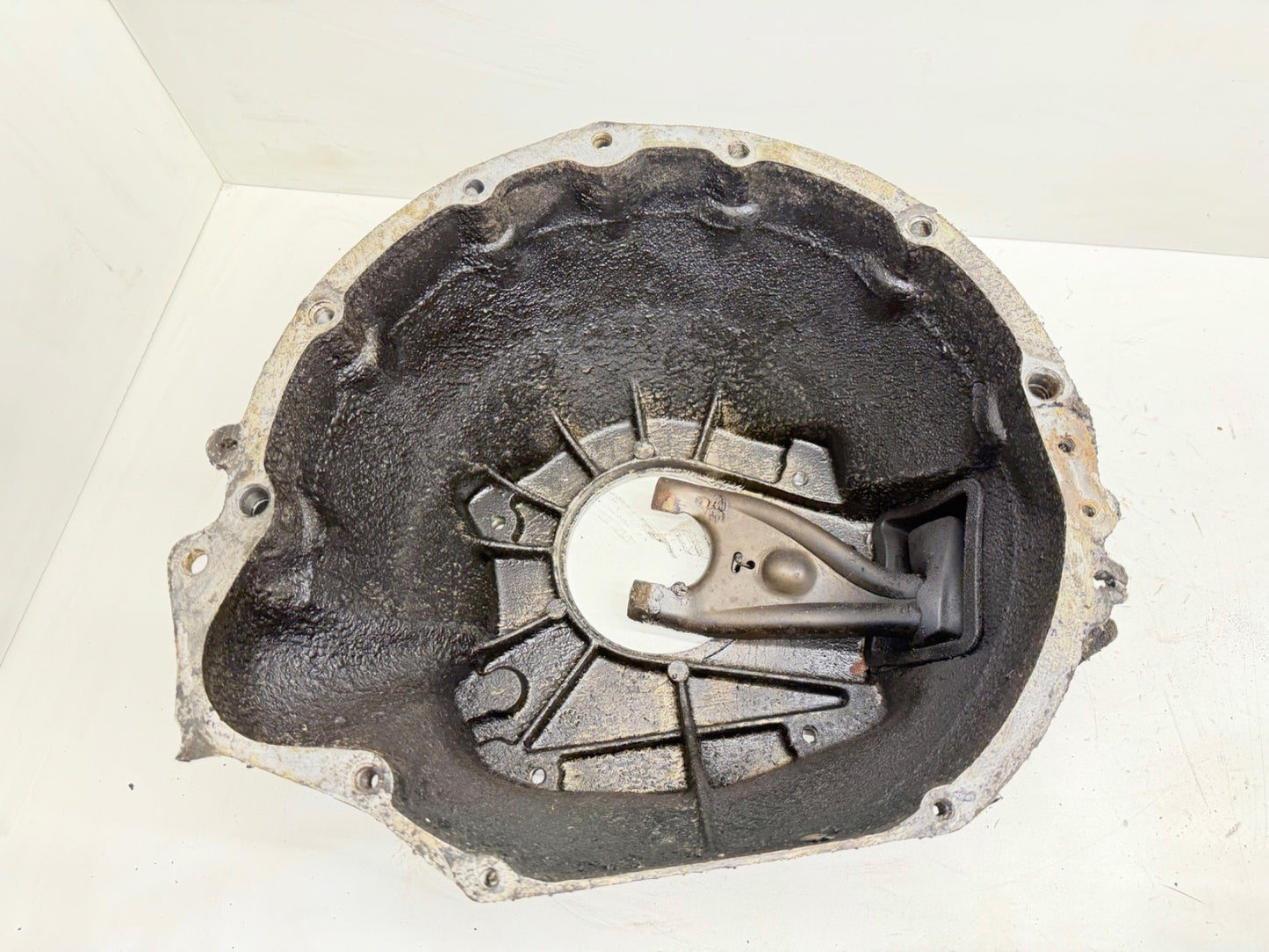 Jeep CJ Bell Housing T4 T5 SR4 Transmission CJ CJ7 80-86 4.2L 304 V8 Bellhousing