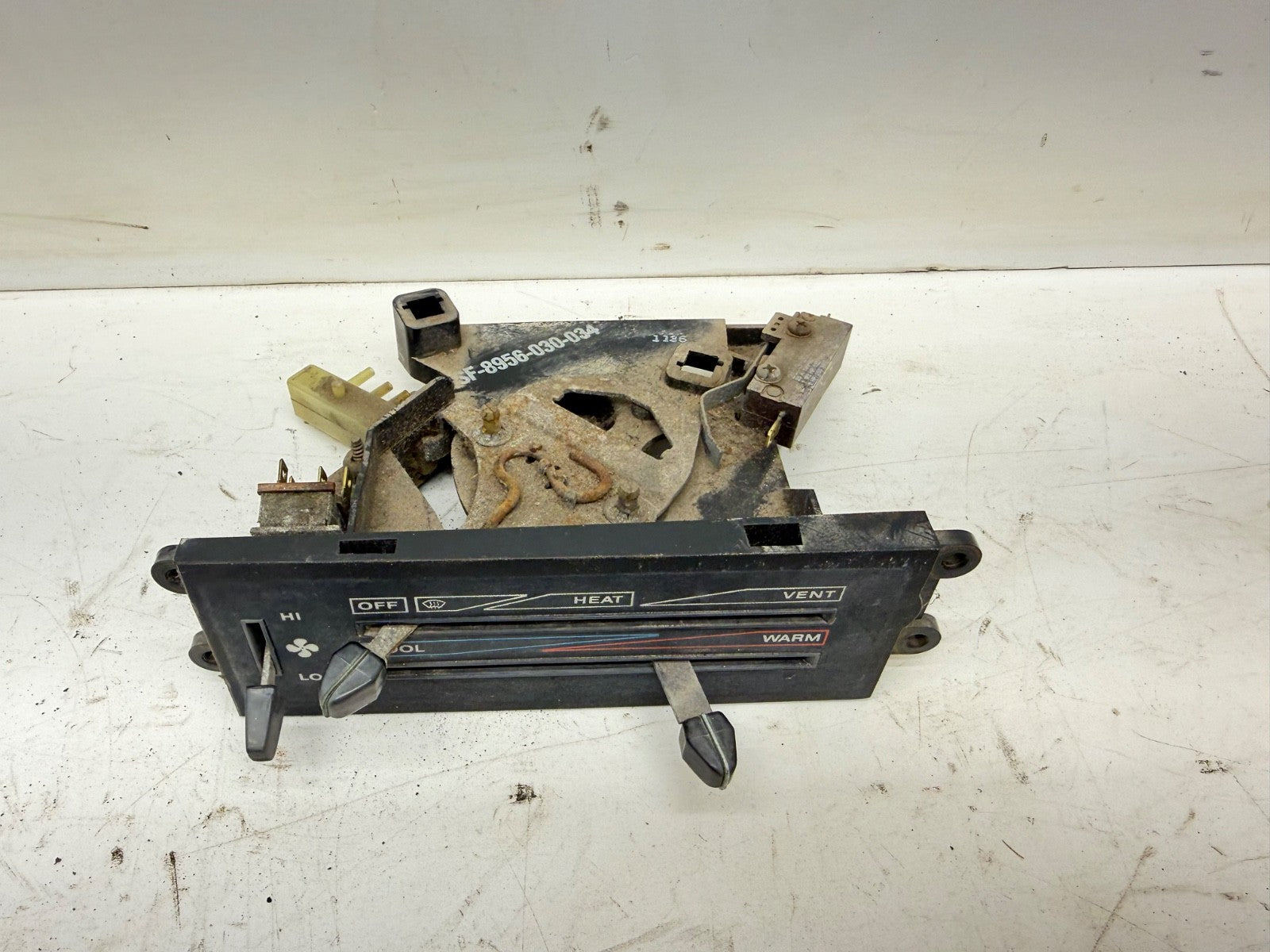 87-95 Jeep Wrangler YJ HEAT Panel Temp Climate Control Unit Heater HVAC Switch