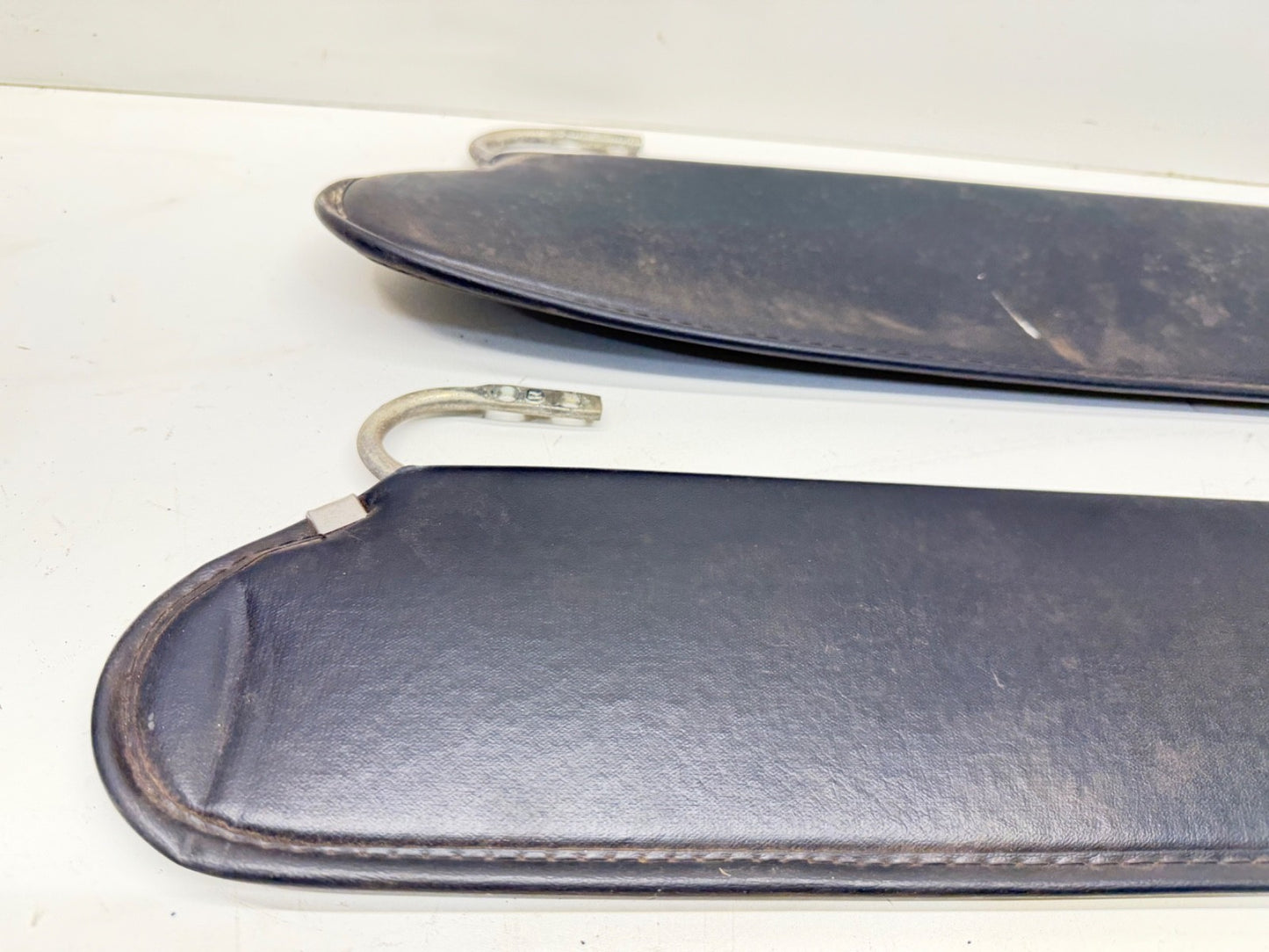 Jeep CJ CJ5 CJ7 CJ8 76-86 OEM Driver Passenger Sun Visors Visor Pair Factory OE